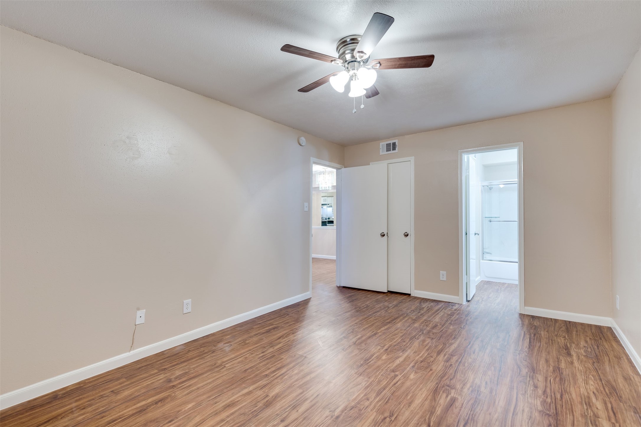 3535 Nasa Parkway 39 Property Photo 12