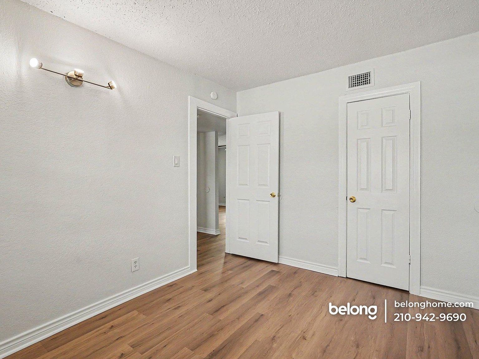 522 Altitude Drive 2 Property Photo 9