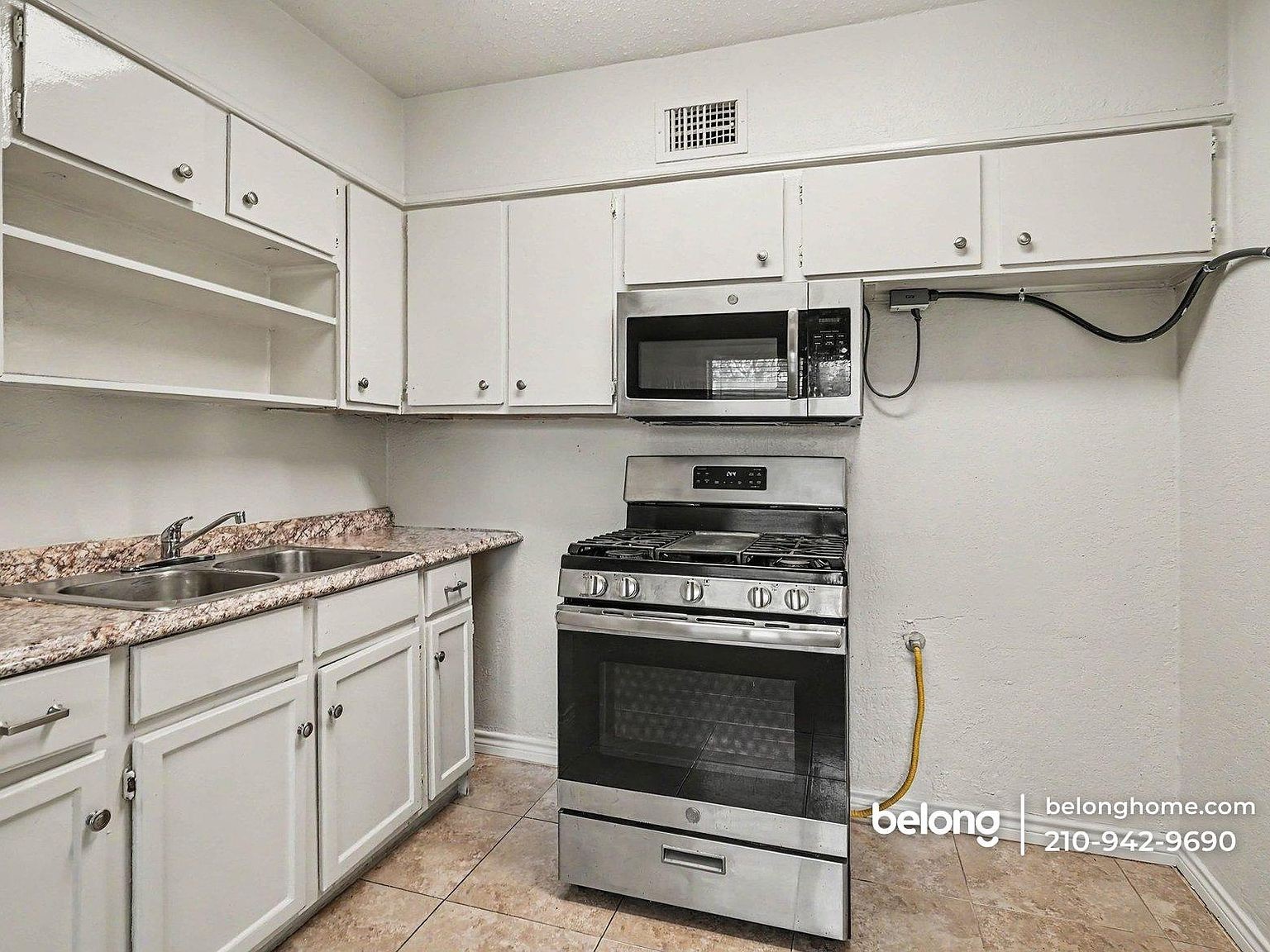 522 Altitude Drive 2 Property Photo 10