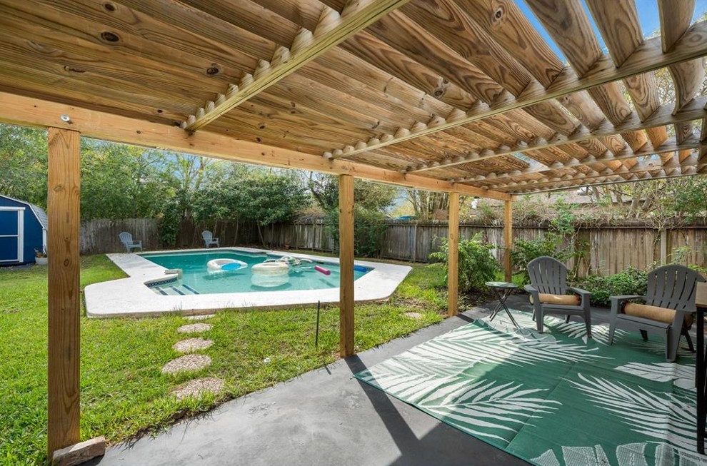 2714 Vancouver Drive Property Photo 29