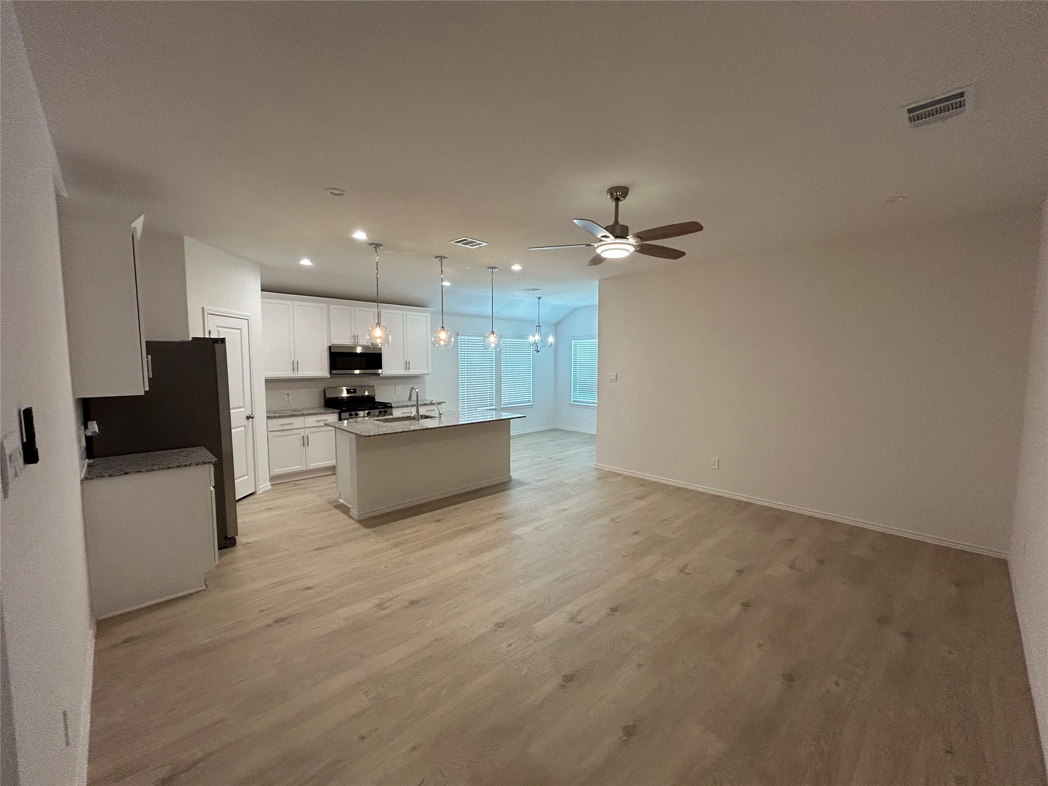1307 Windom Court Way