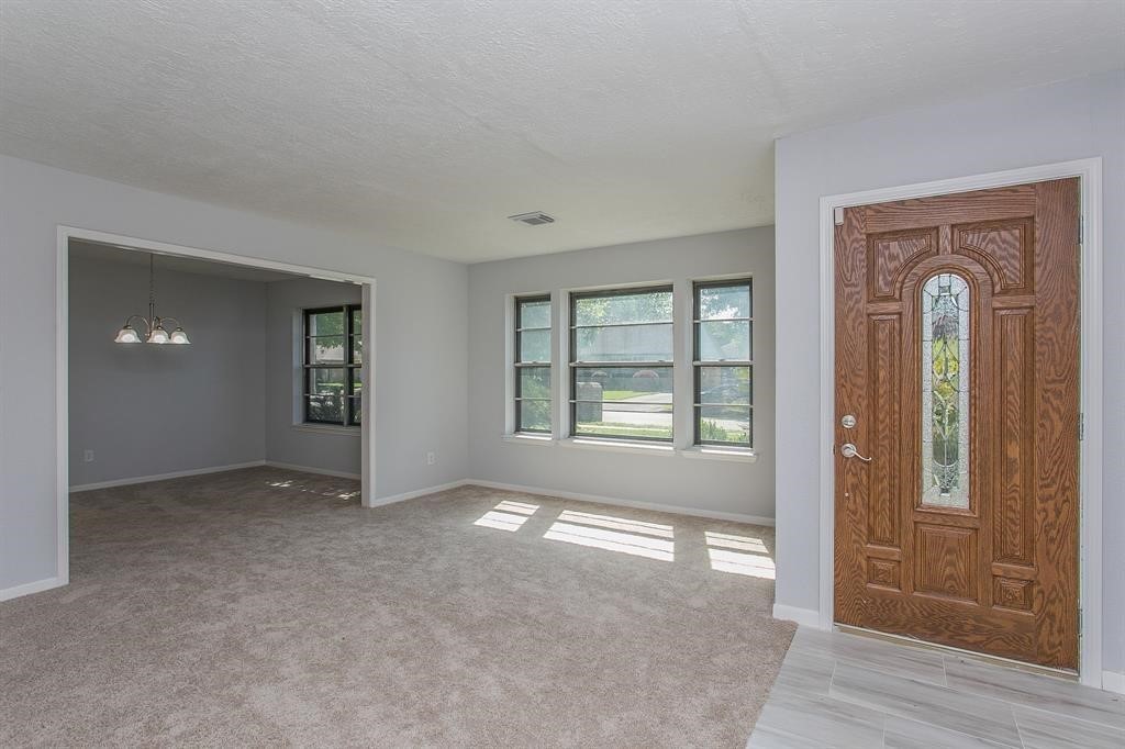 4219 Tuscarora Street Property Photo 3