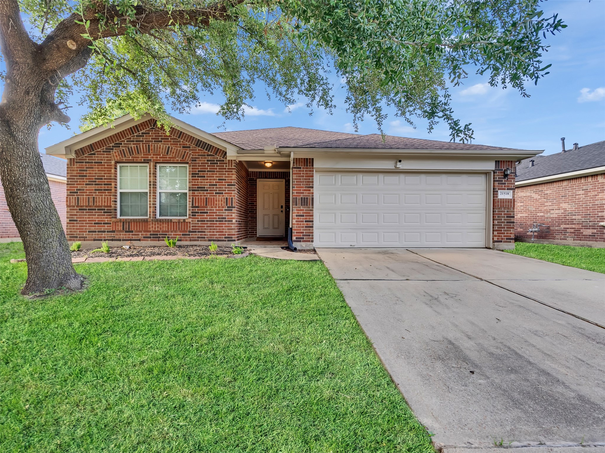 21518 Gannet Peak Way Property Photo 1