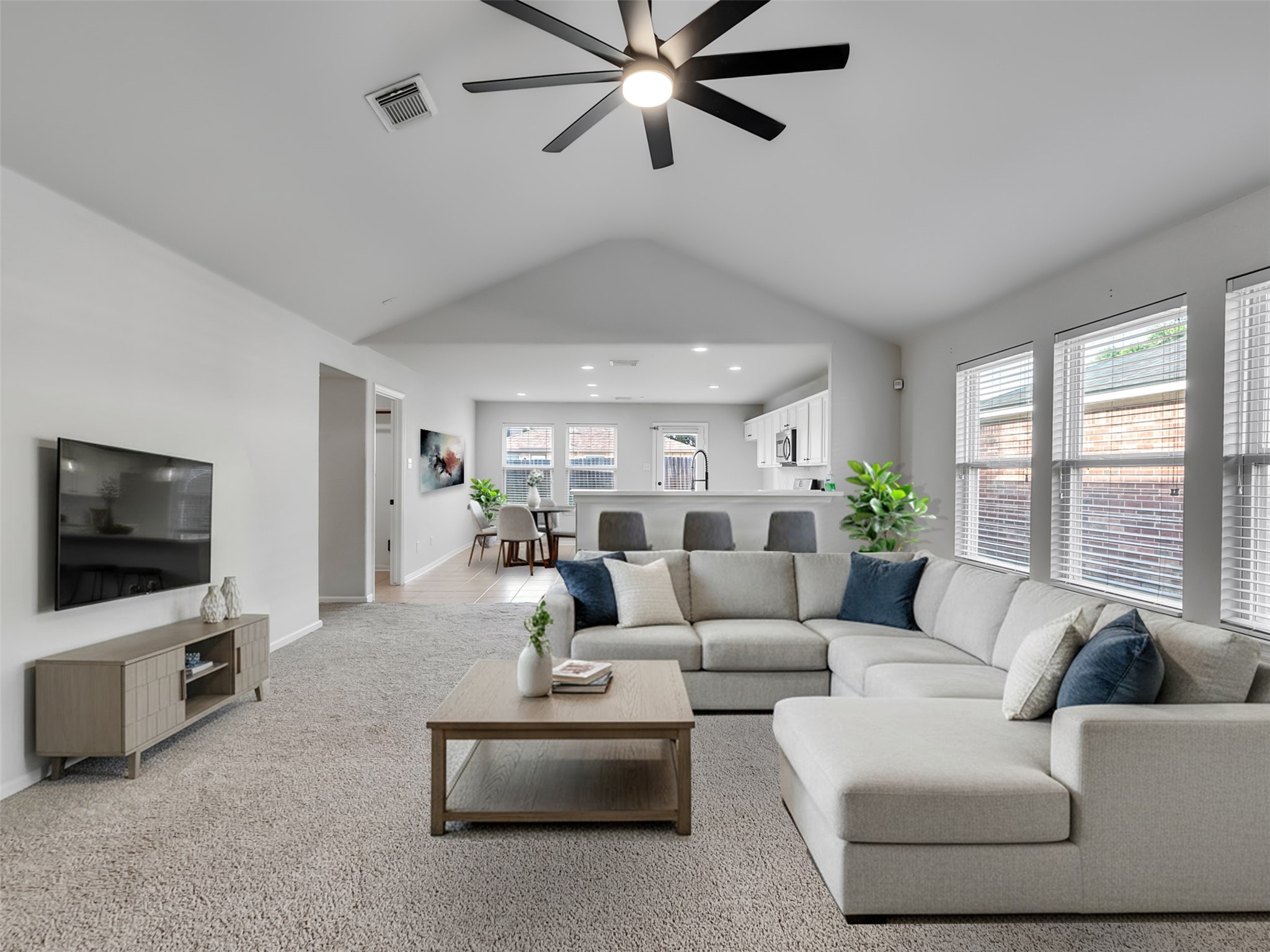 21518 Gannet Peak Way Property Photo 2