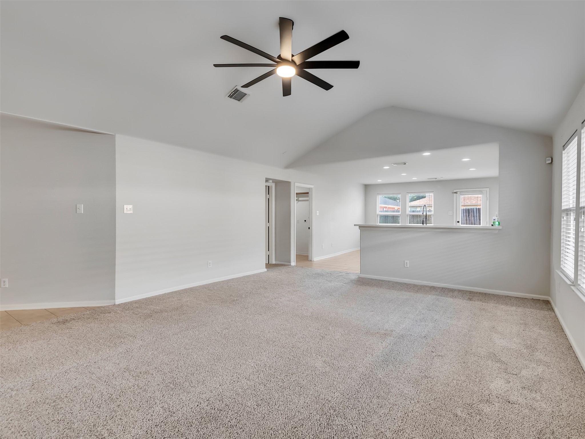 21518 Gannet Peak Way Property Photo 5