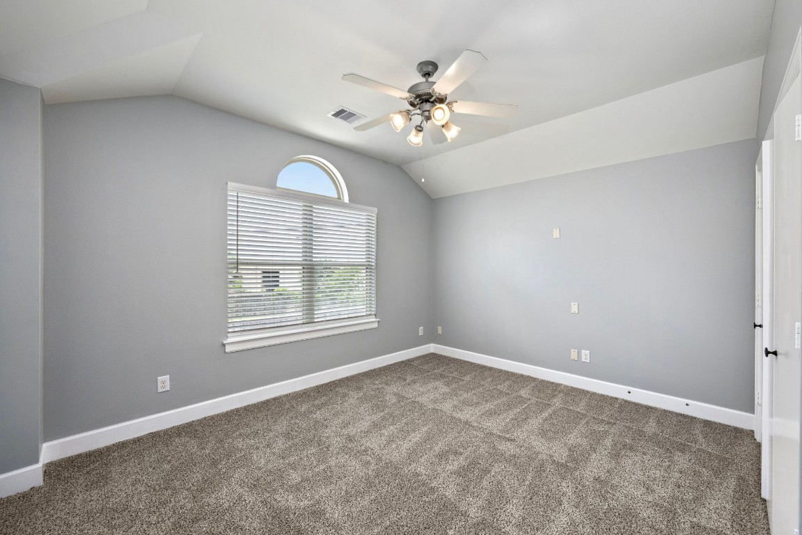 5951 South Loop E 50 Property Photo 21