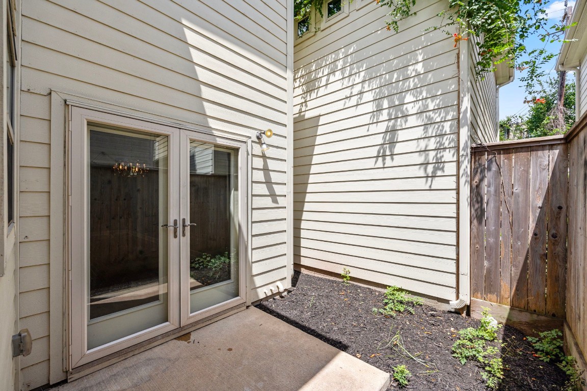 5951 South Loop E 50 Property Photo 23