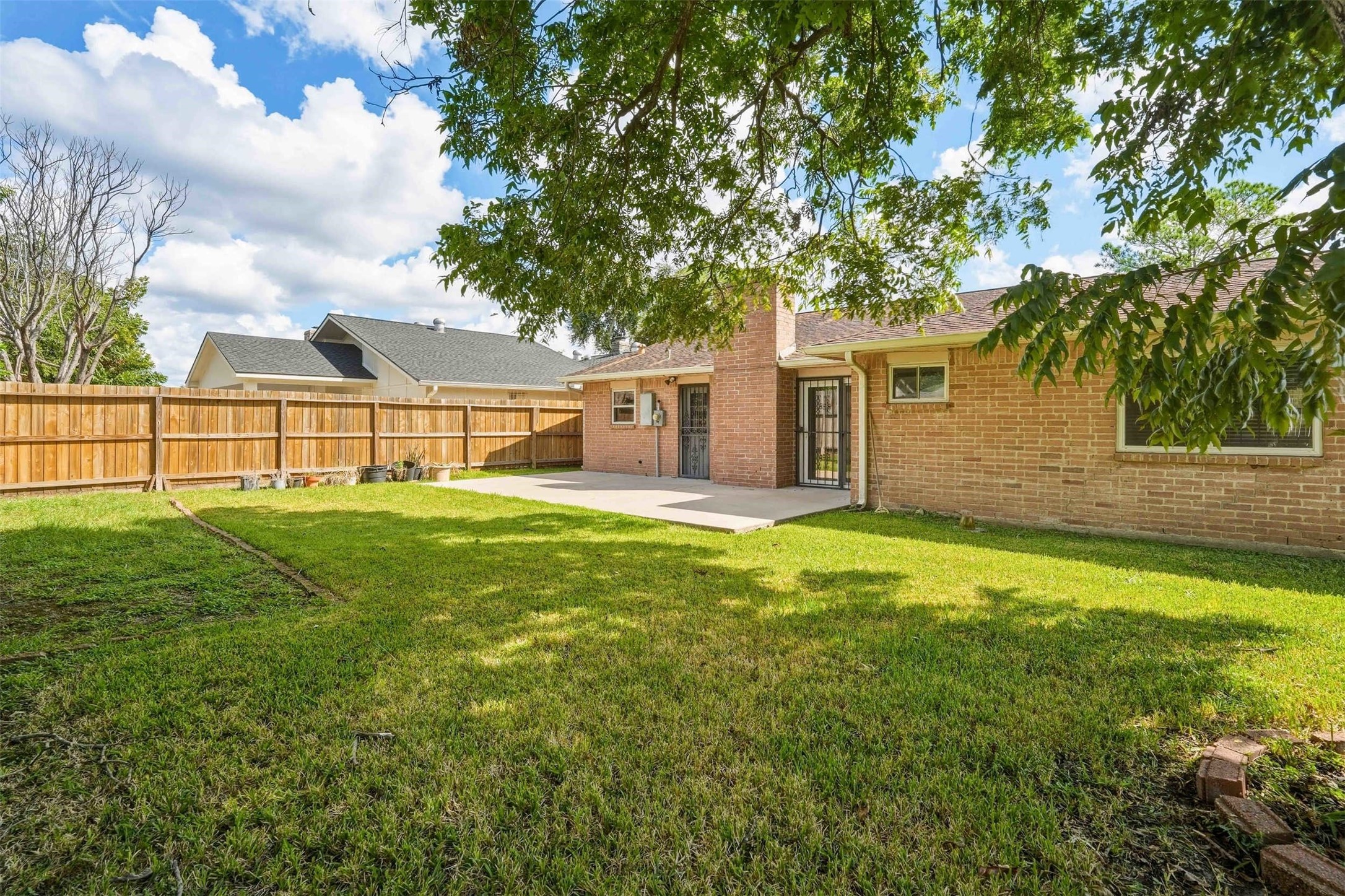 10514 Long River Drive Property Photo 23