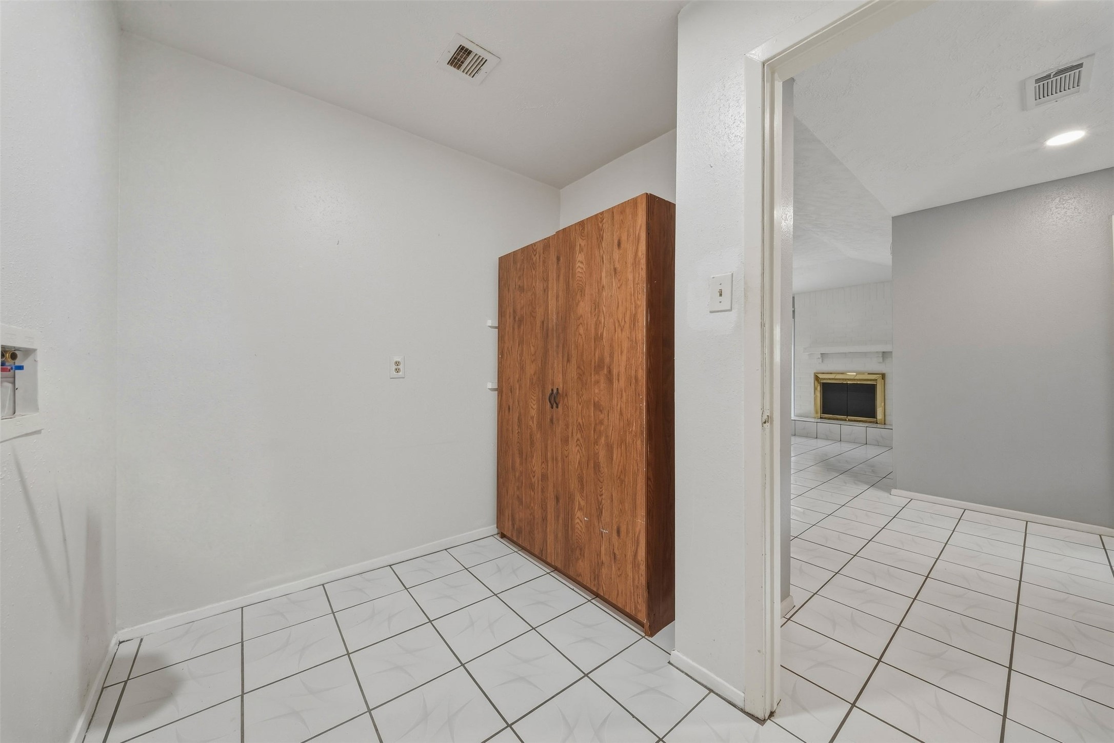 10514 Long River Drive Property Photo 24