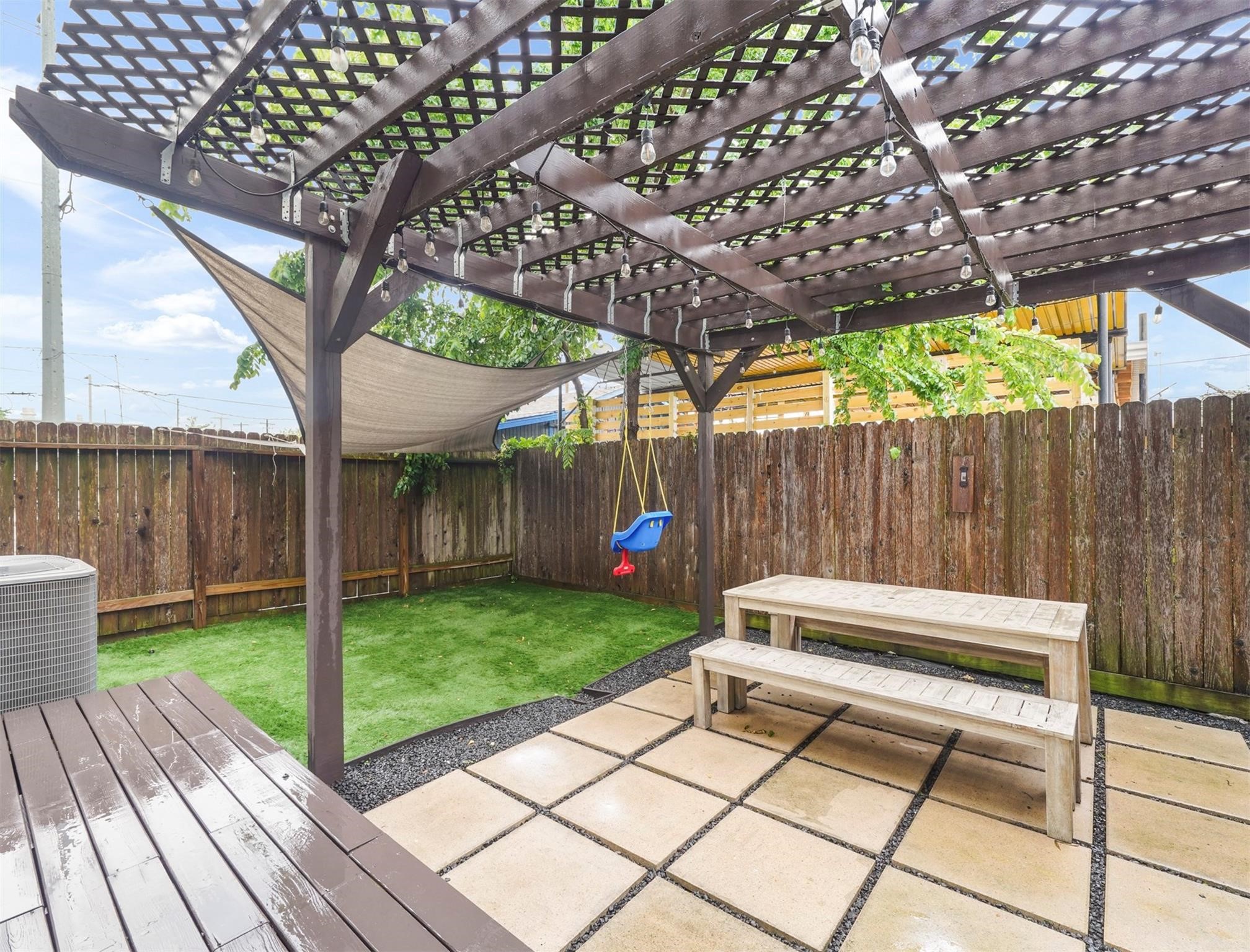 1309 Laird Street A Property Photo 1