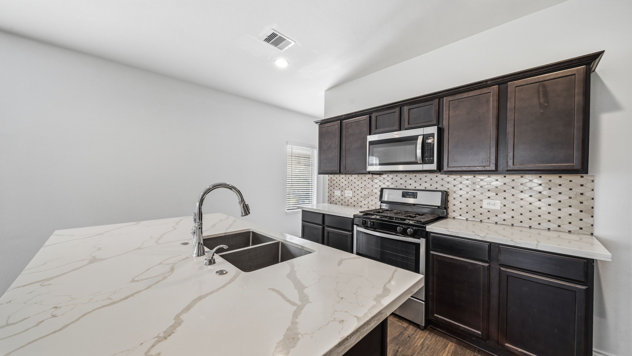 2403 Moraine Valley Drive Property Photo 10