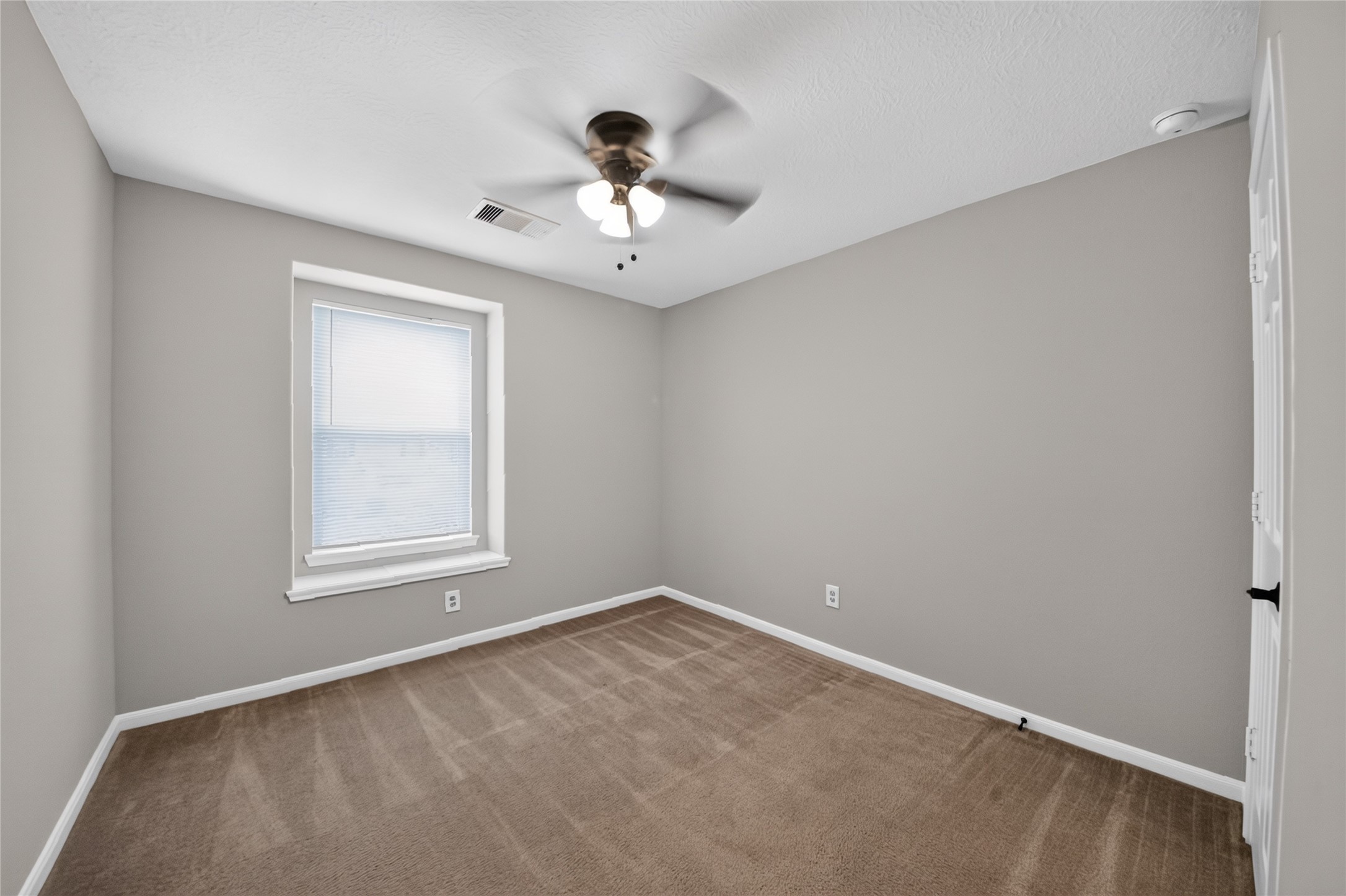 15806 Copper Oak Lane Property Photo 25