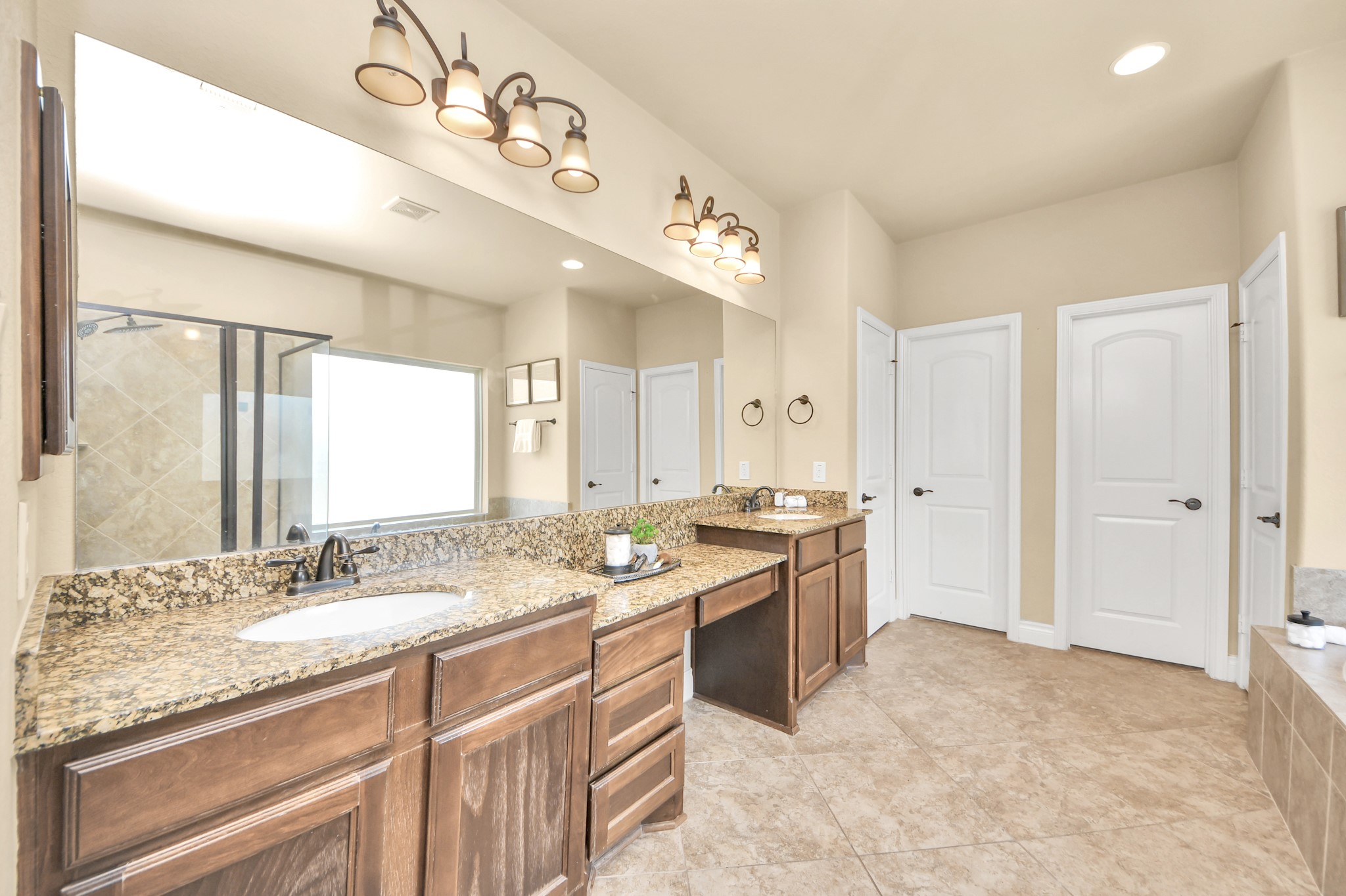 13617 Fountain Mist Drive Property Photo 25