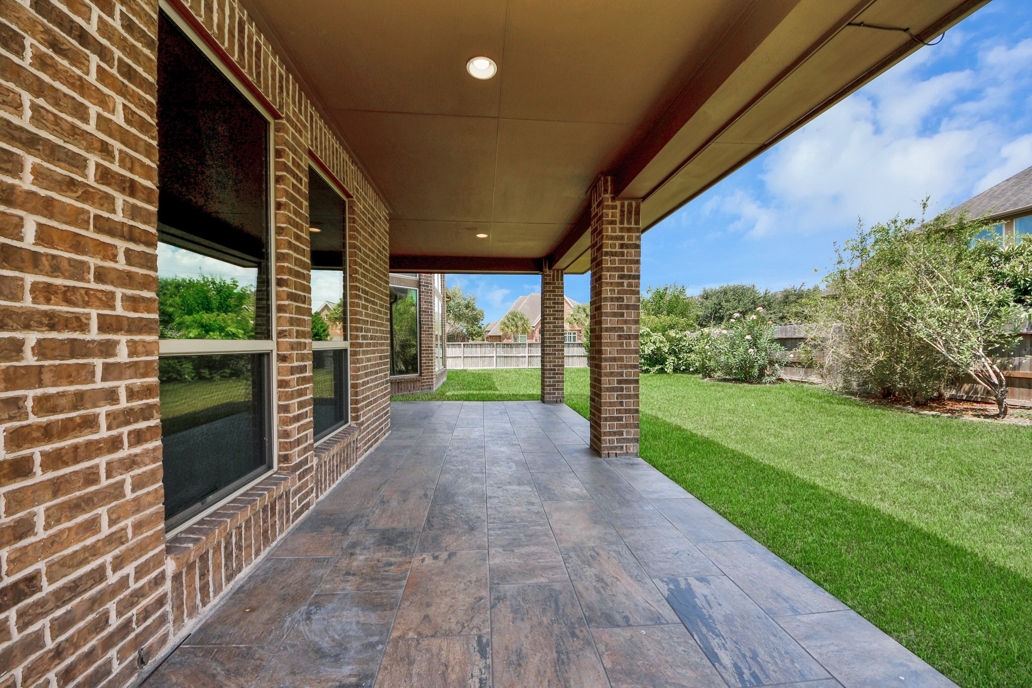 13617 Fountain Mist Drive Property Photo 46