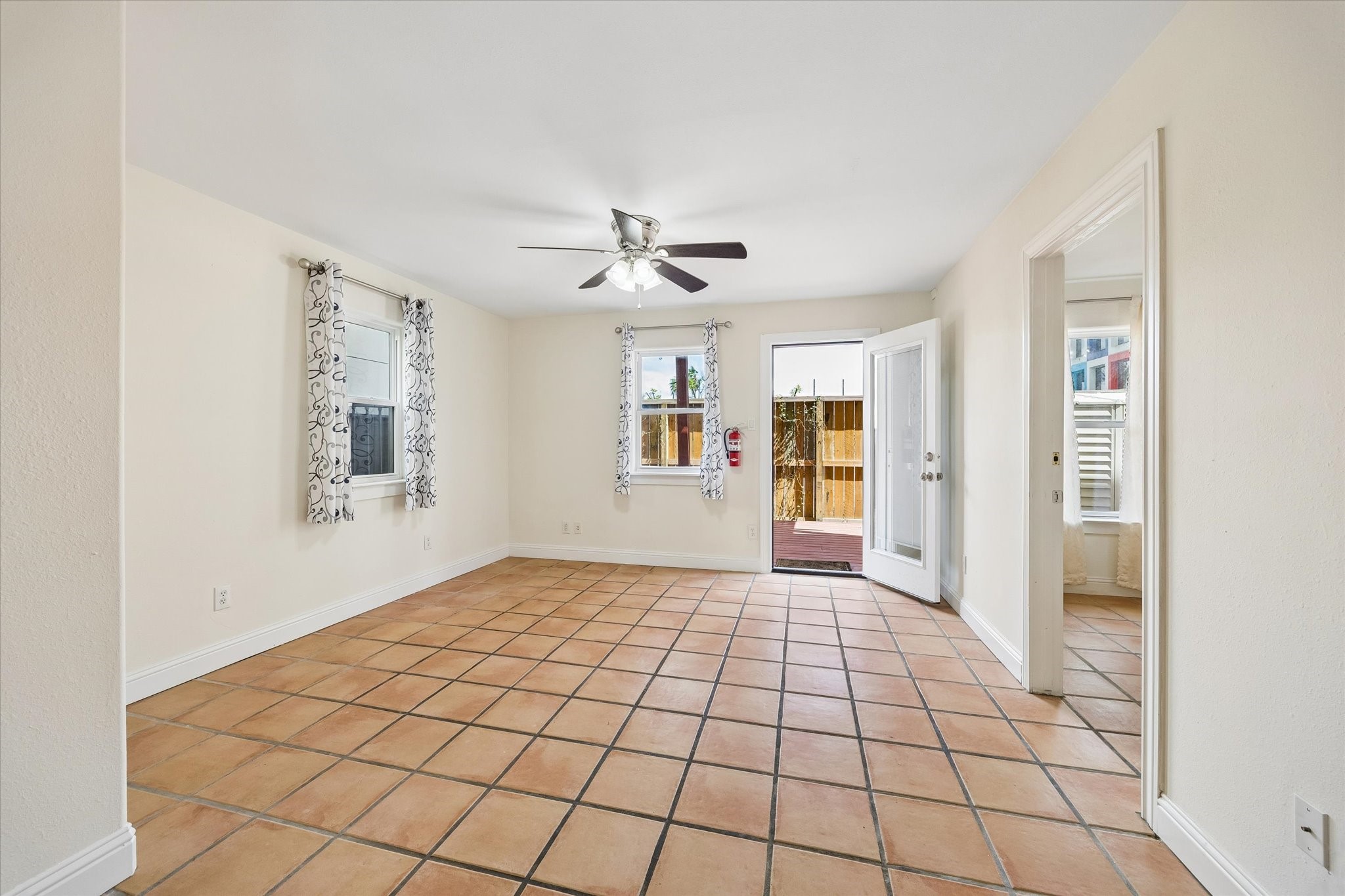 4011 Garrott Street Property Photo 2
