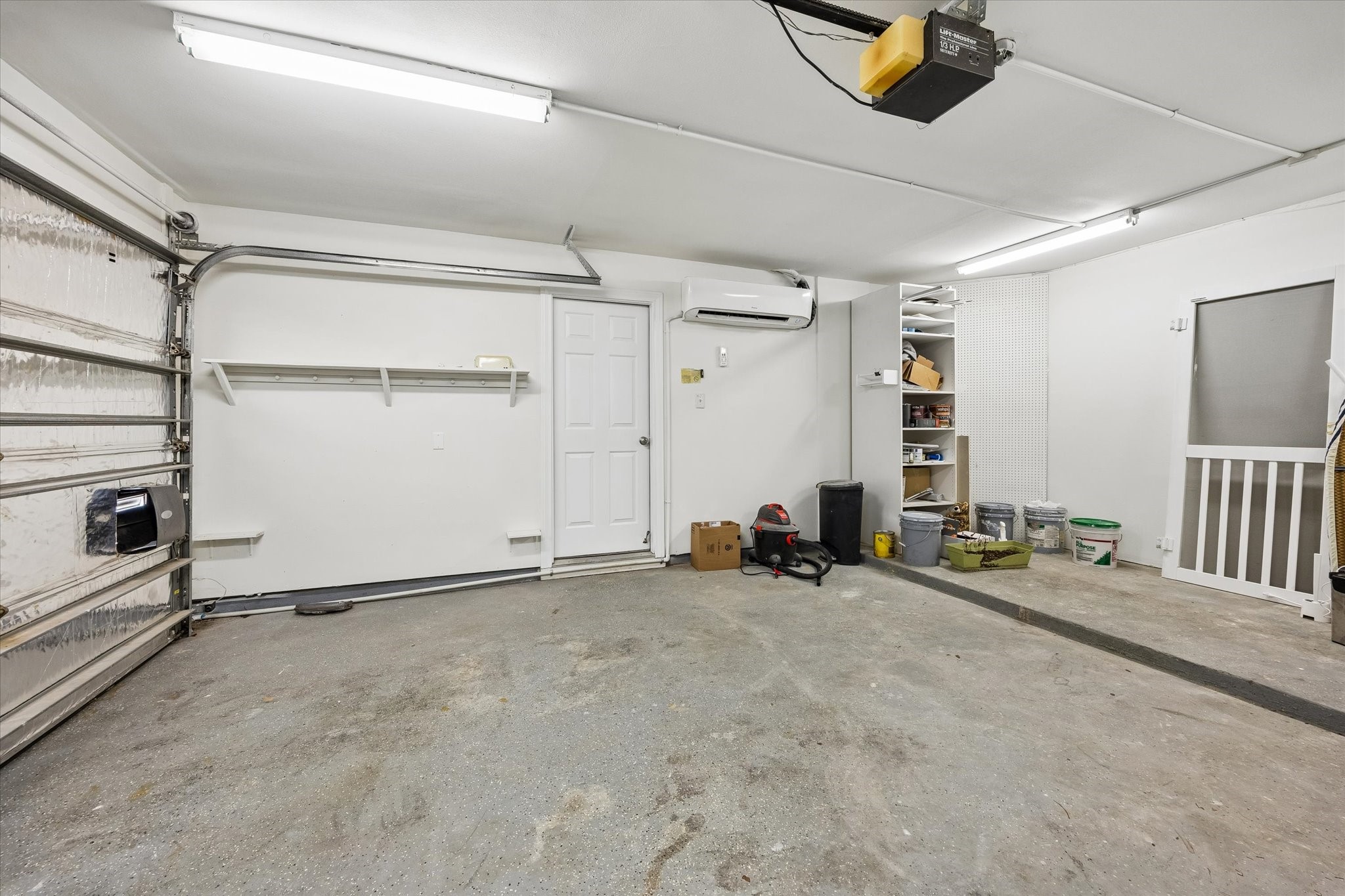 4011 Garrott Street Property Photo 17
