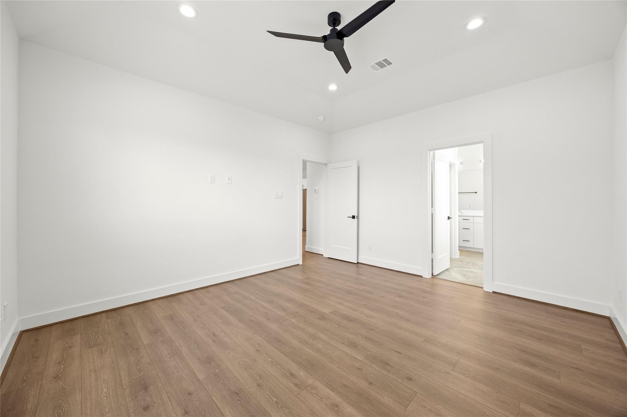 2619 Seaglass View Drive Property Photo 15