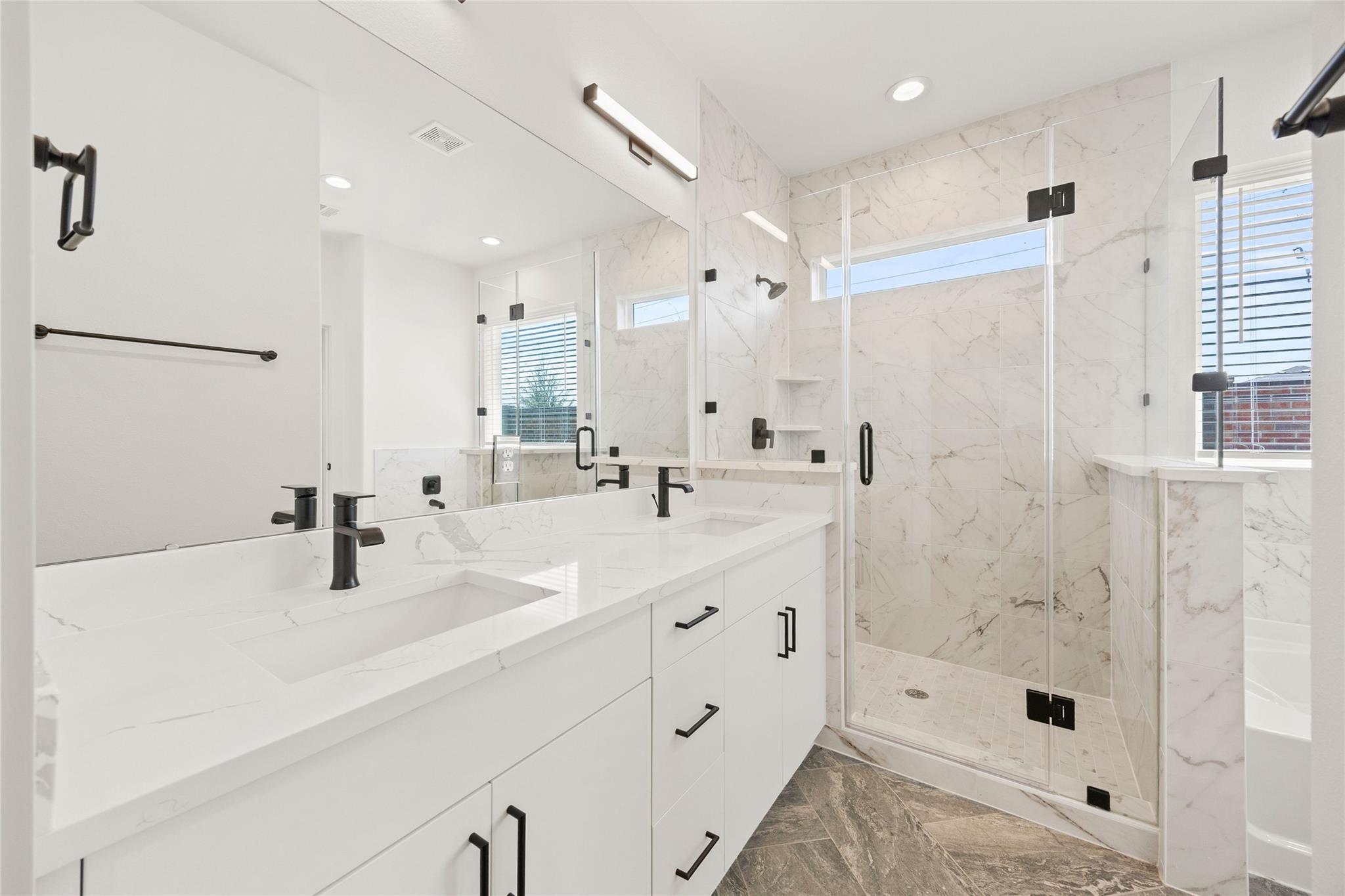 2619 Seaglass View Drive Property Photo 17