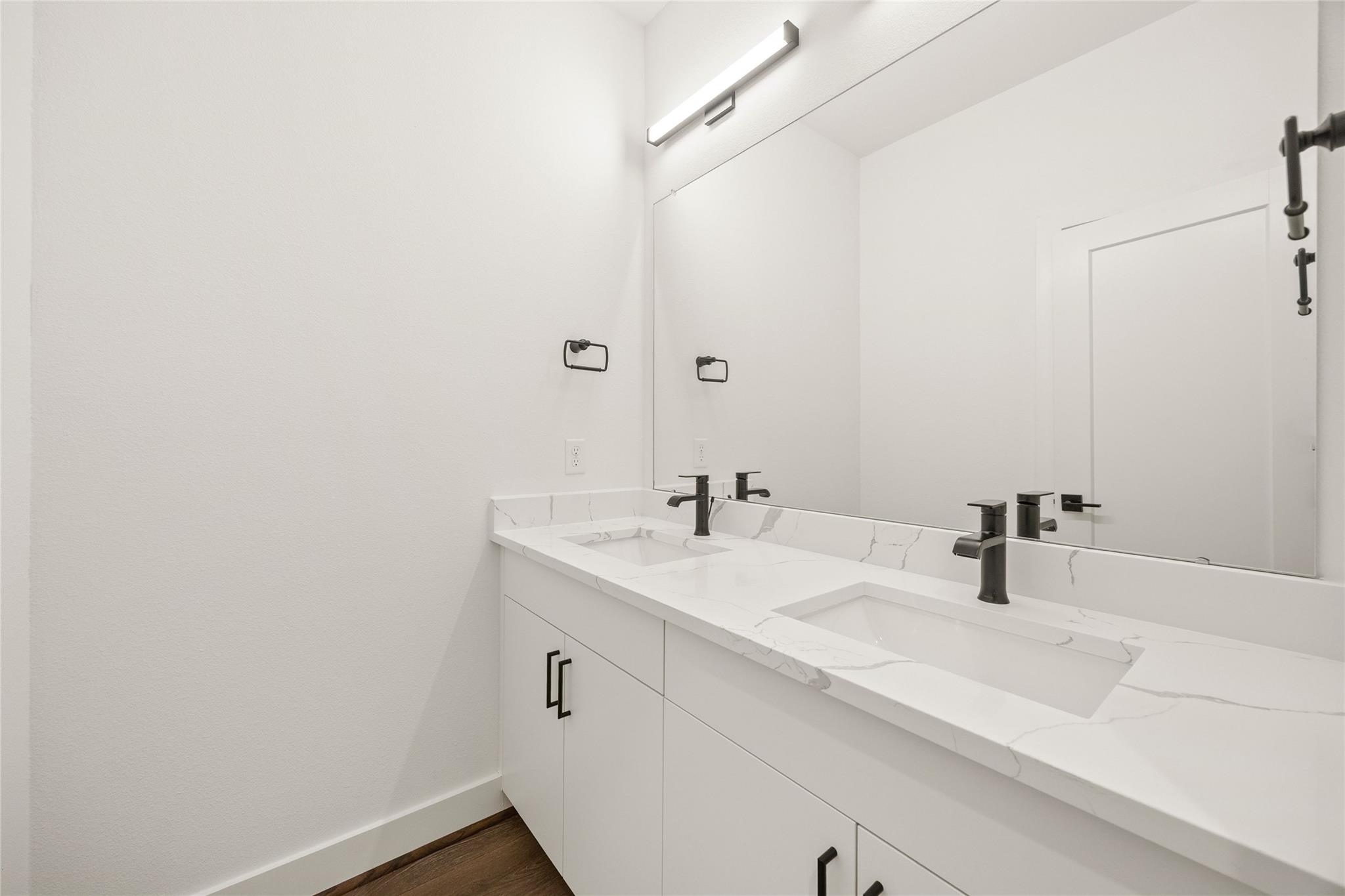 2619 Seaglass View Drive Property Photo 23