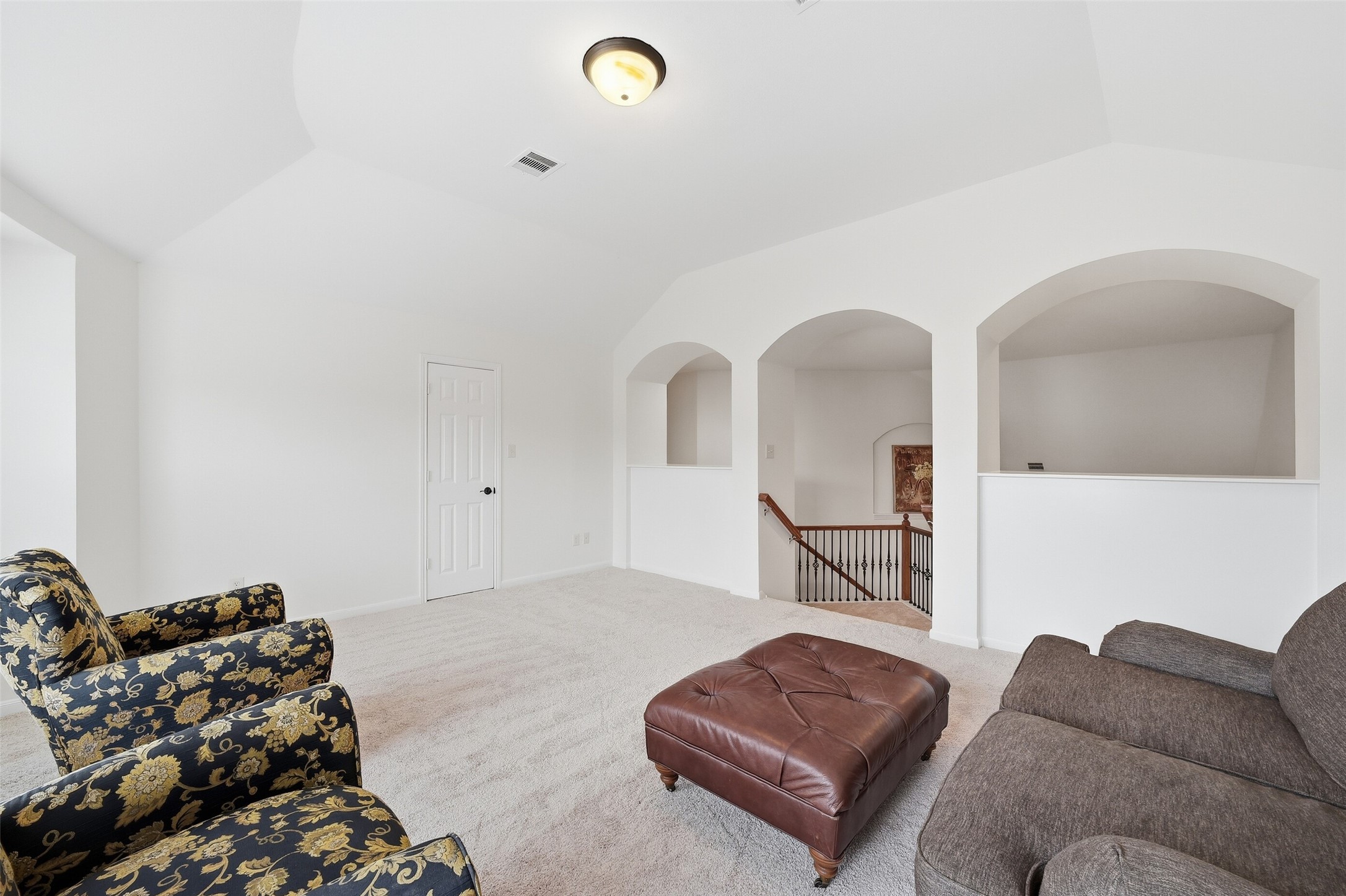 2815 Golden Larch Drive Property Photo 34