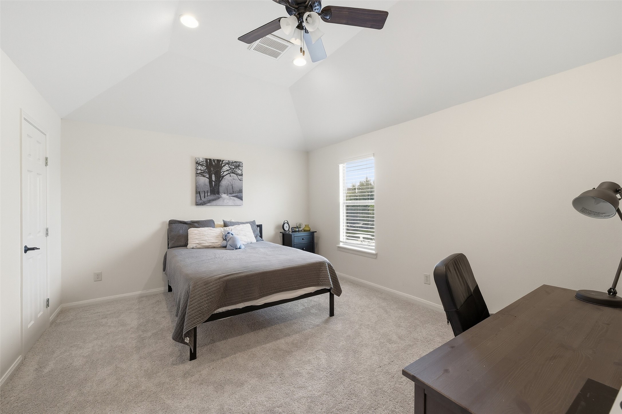 2815 Golden Larch Drive Property Photo 41