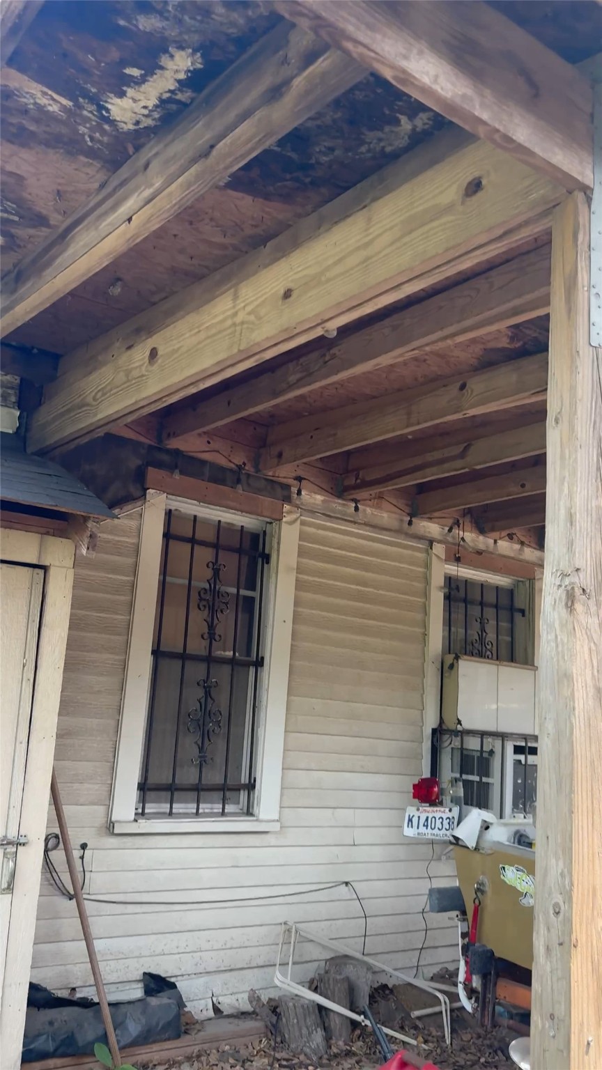 241 Owens Street Property Photo 1