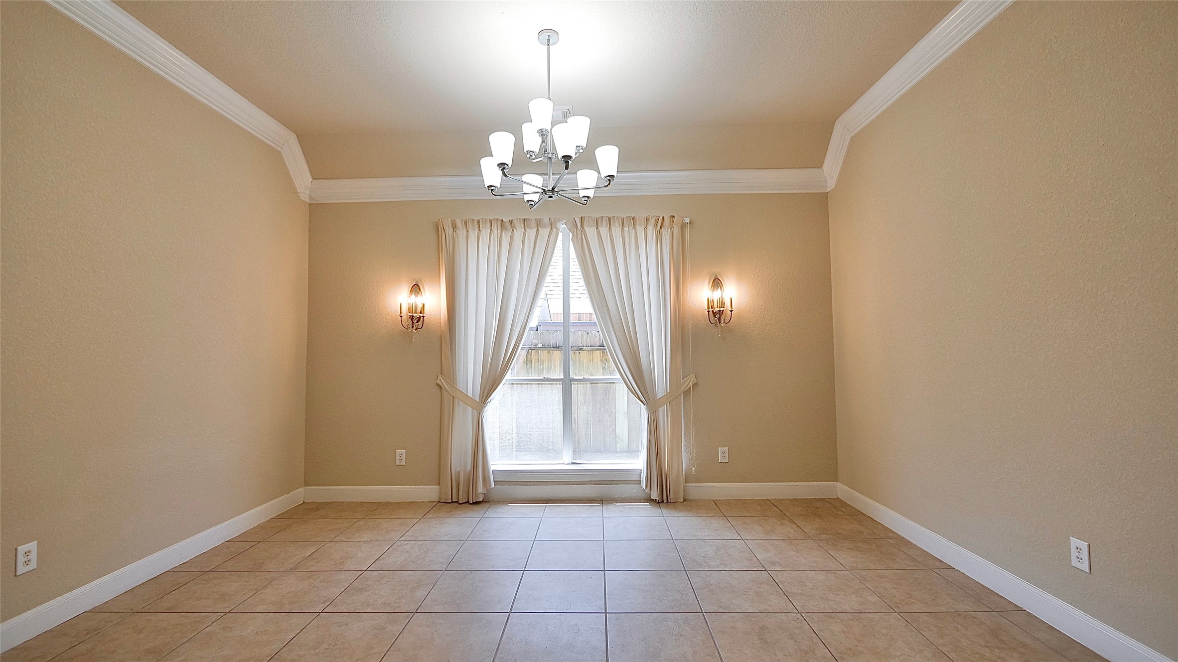 8303 Crescent Knolls Dr Drive Property Photo 16