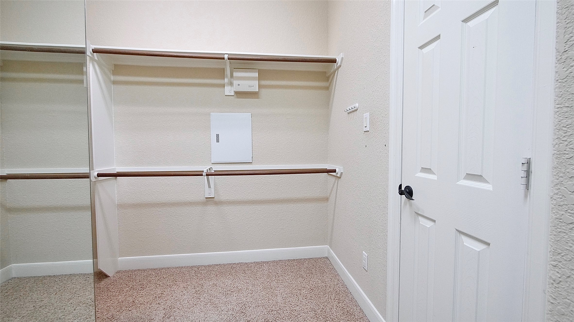 8303 Crescent Knolls Dr Drive Property Photo 32