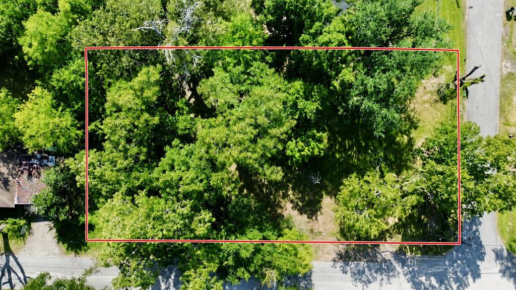 2015 Toledo Street Property Photo 2
