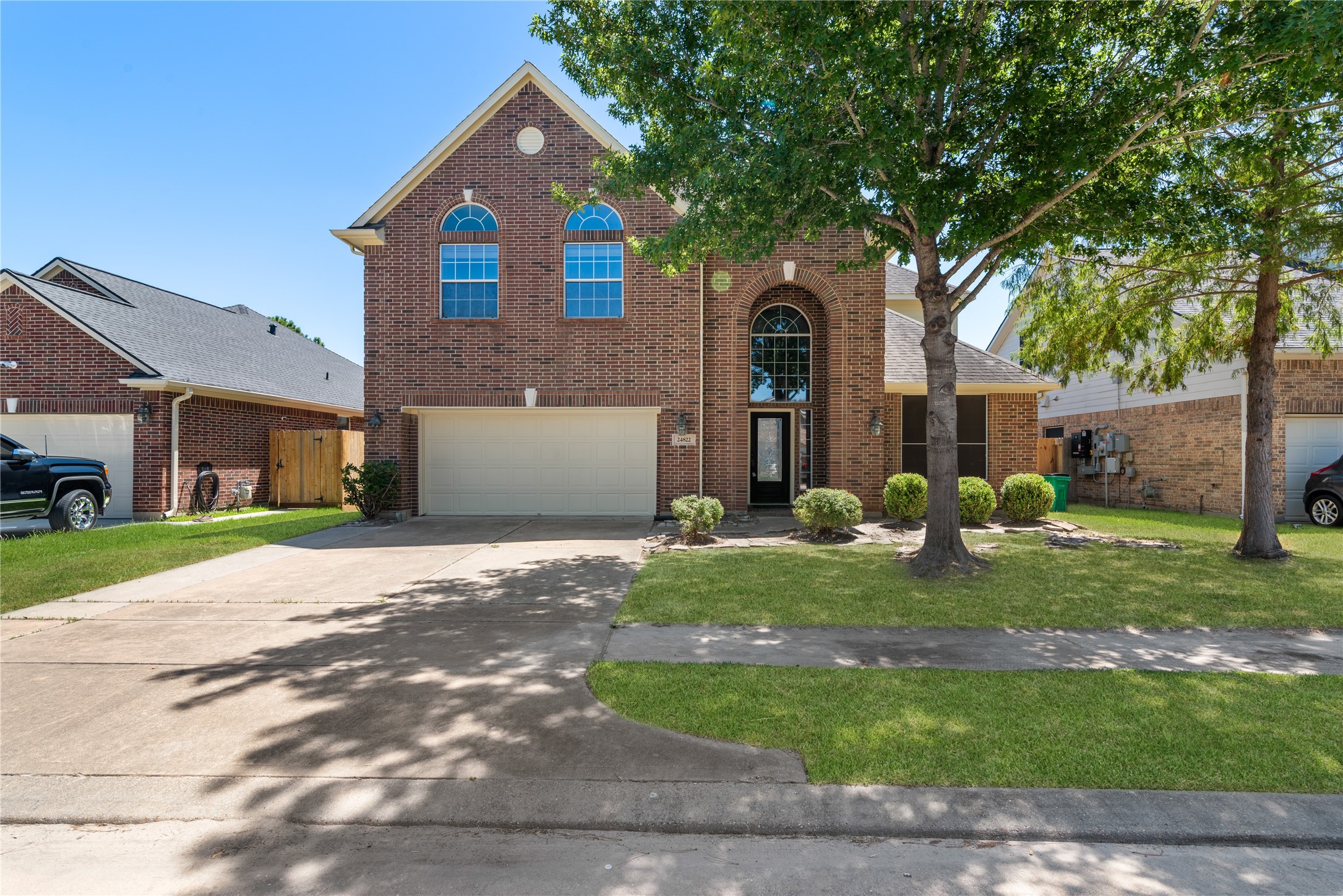 24822 Dutton Point Drive Property Photo 2