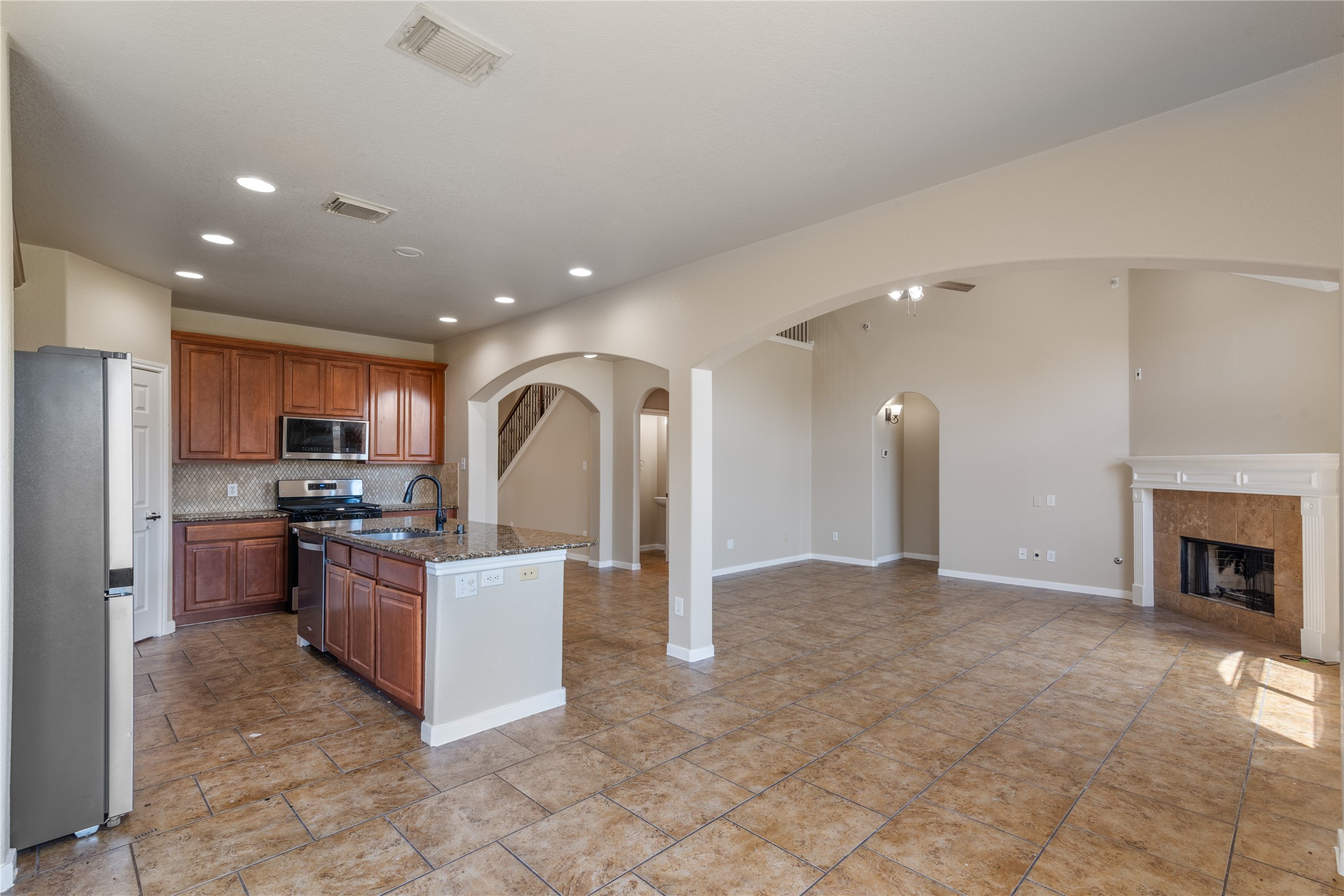 24822 Dutton Point Drive Property Photo 16