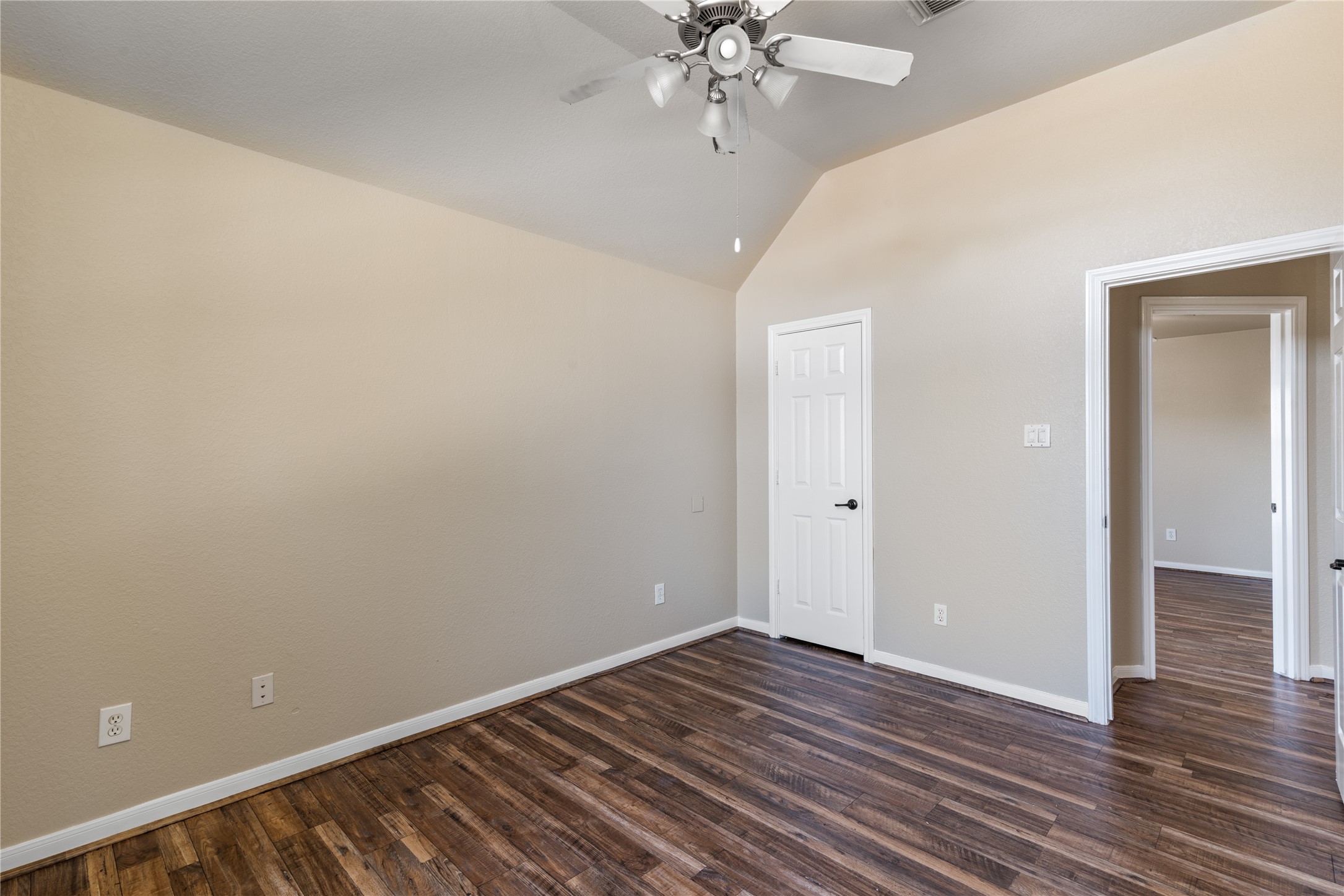 24822 Dutton Point Drive Property Photo 35
