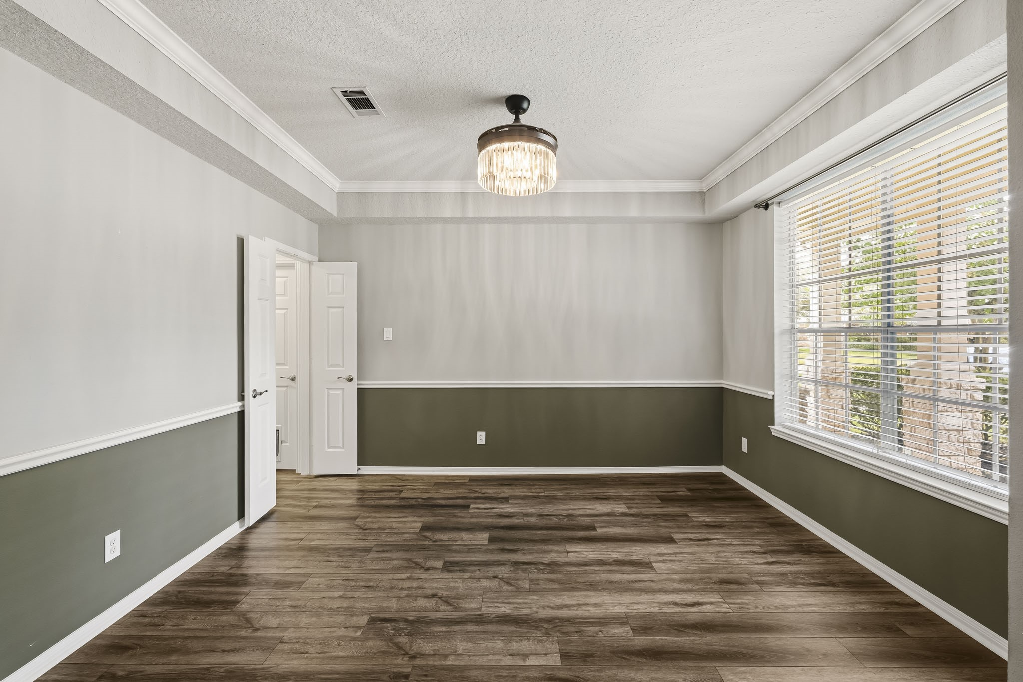 8310 Big Bend Drive Property Photo 8