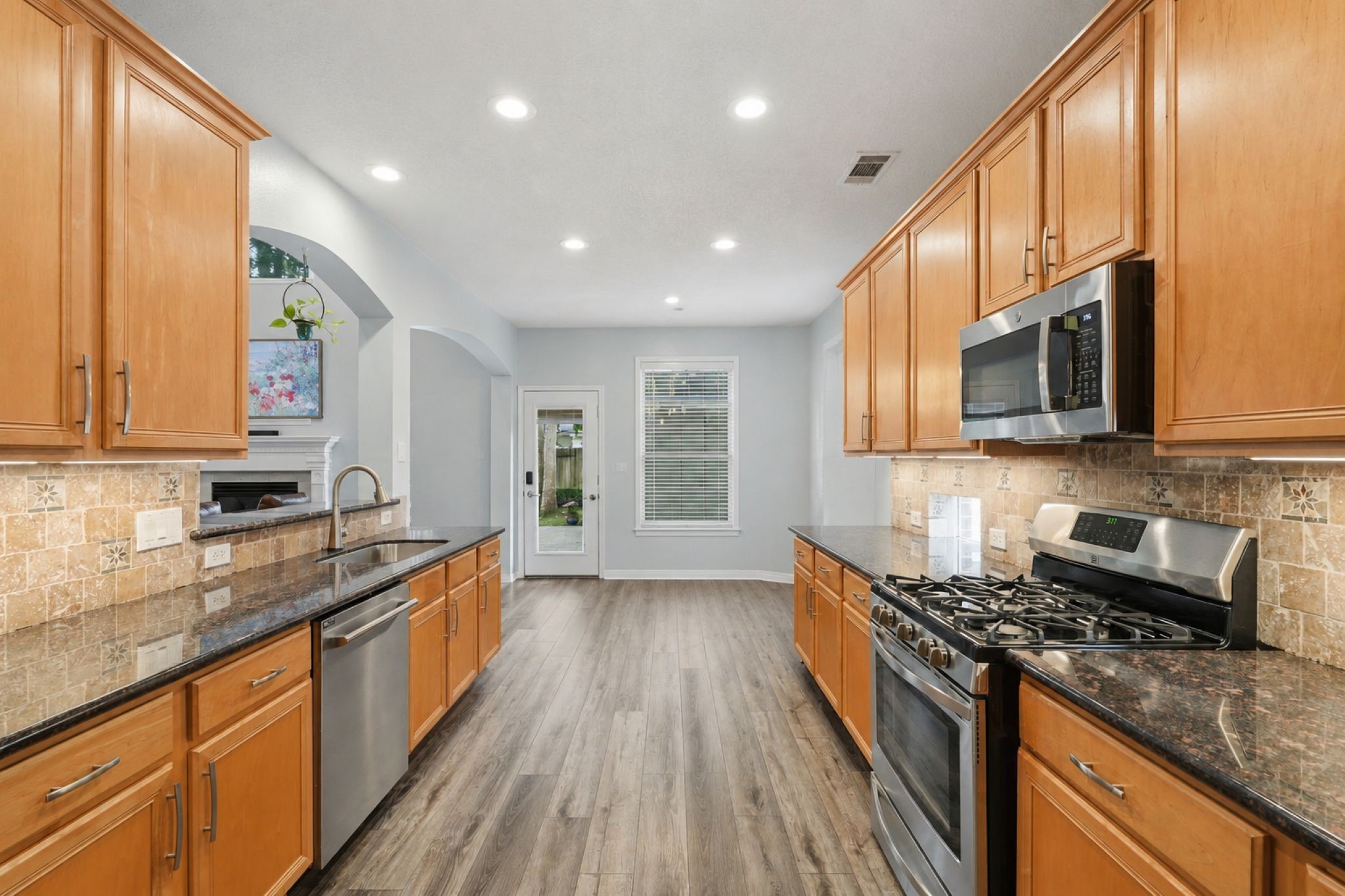 8310 Big Bend Drive Property Photo 18