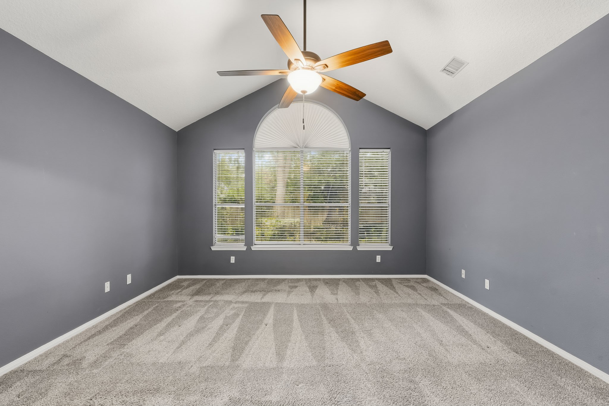 8310 Big Bend Drive Property Photo 24