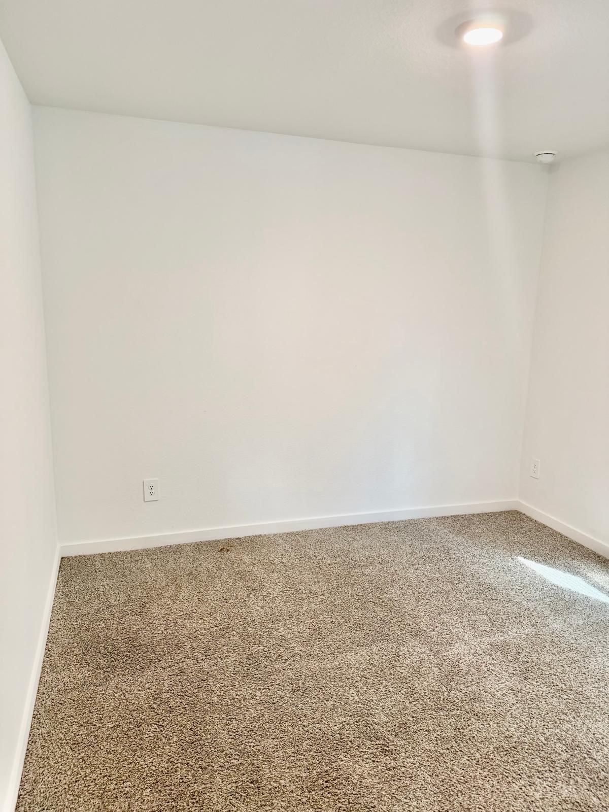 5122 Sunset Oaks Drive Property Photo 12