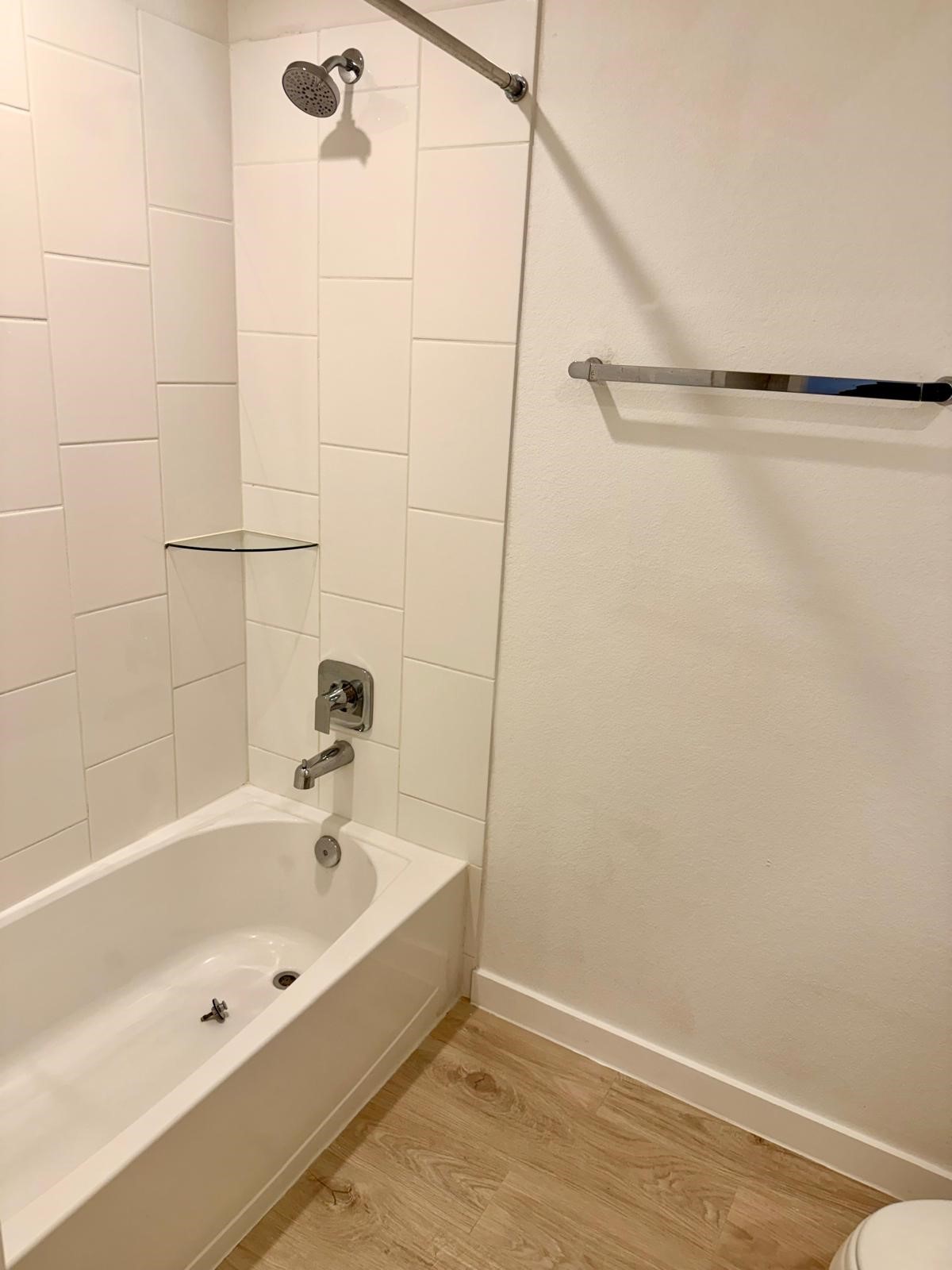 5122 Sunset Oaks Drive Property Photo 13