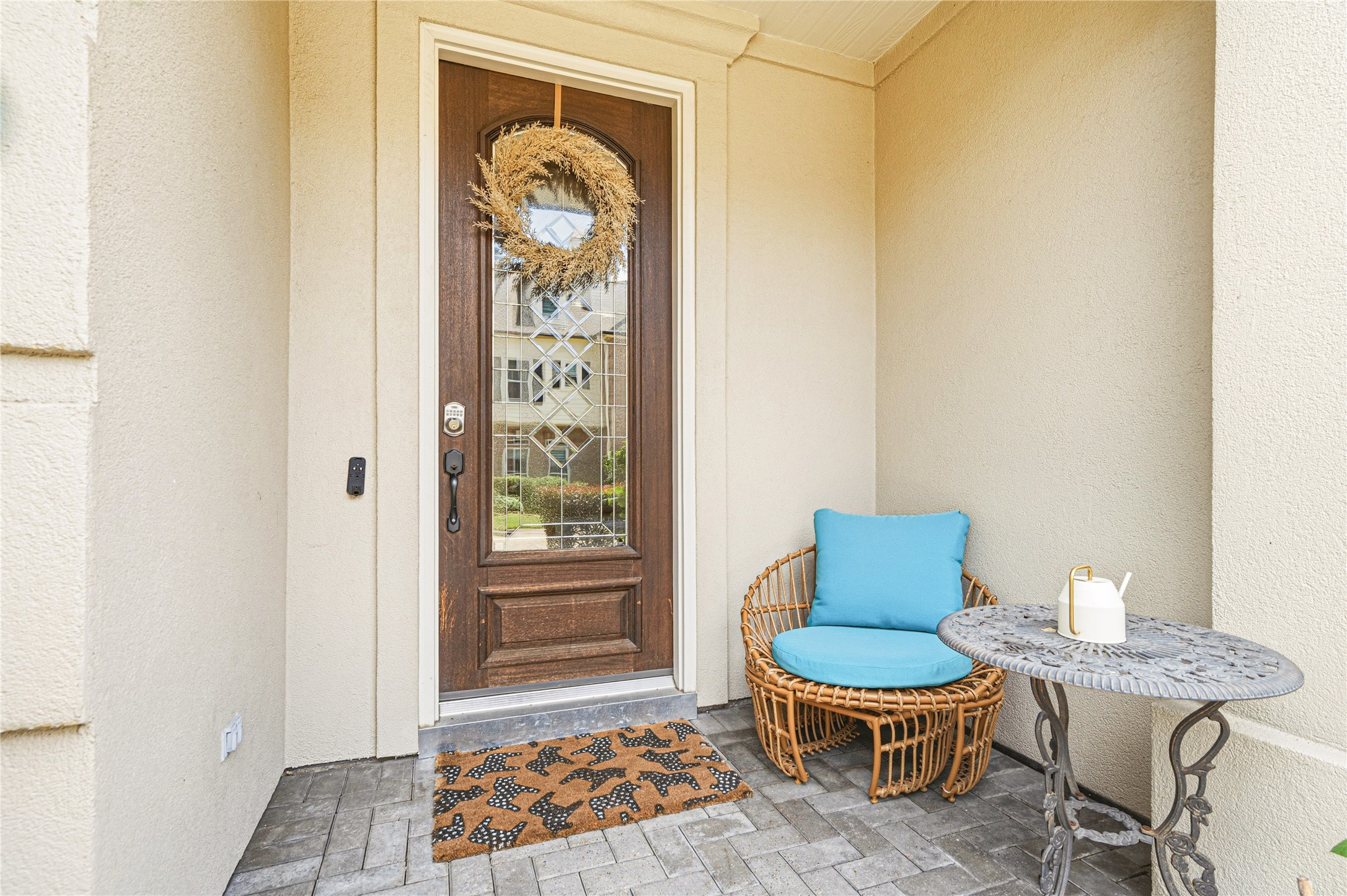 322 S Gate Stone Property Photo 2