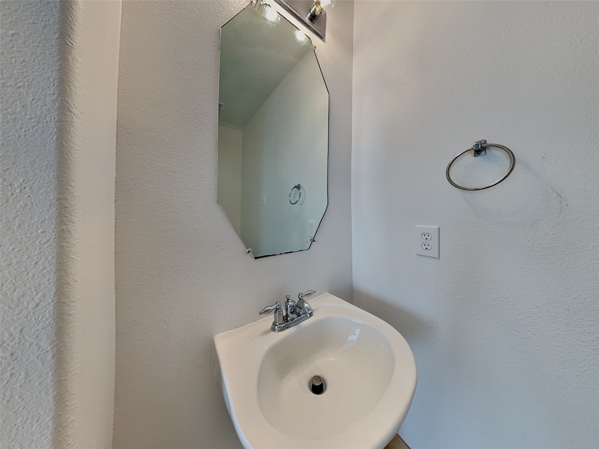 6630 Rusty Ridge Lane Property Photo 6