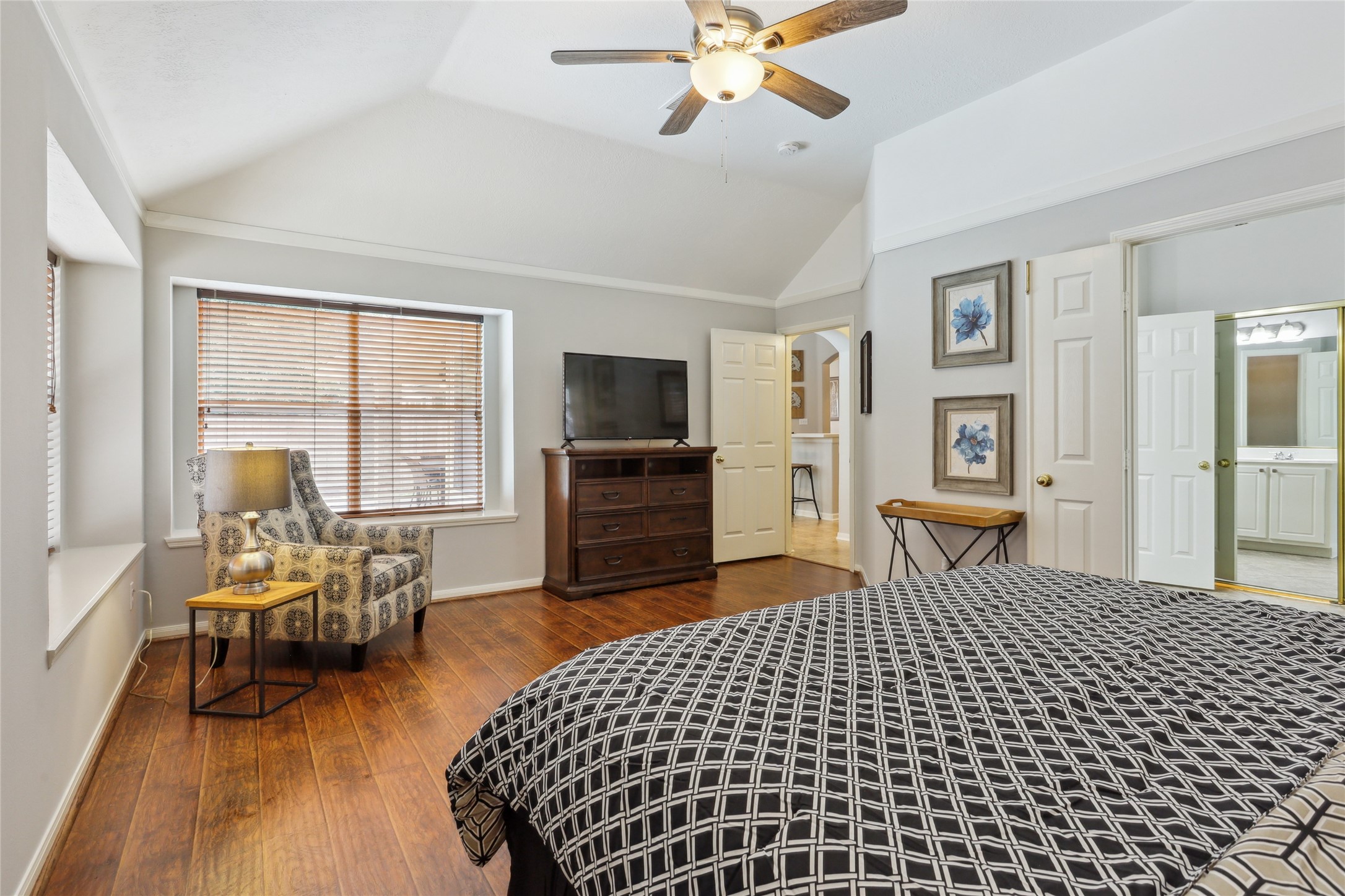 183 N Millport Circle Property Photo 13