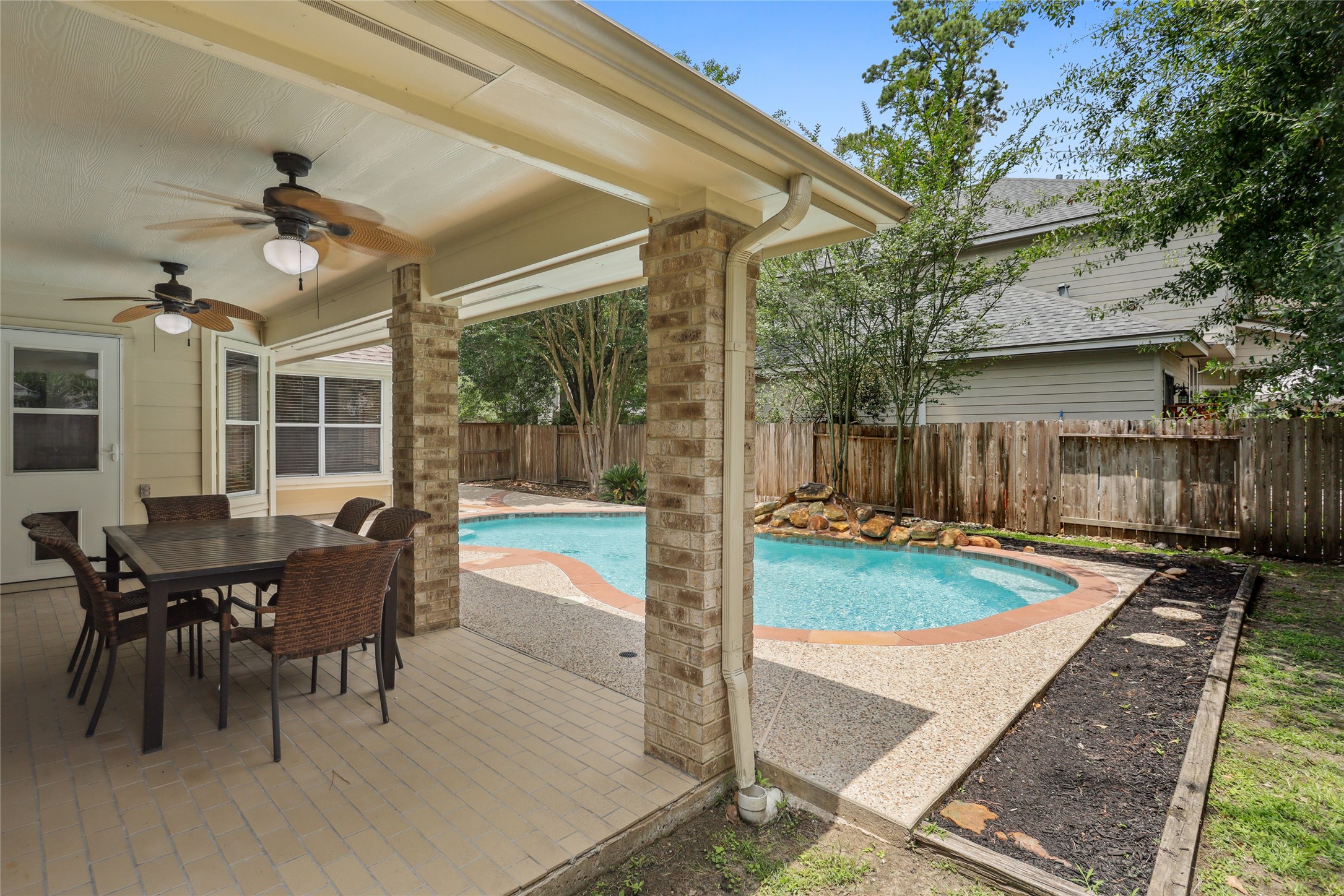 183 N Millport Circle Property Photo 21