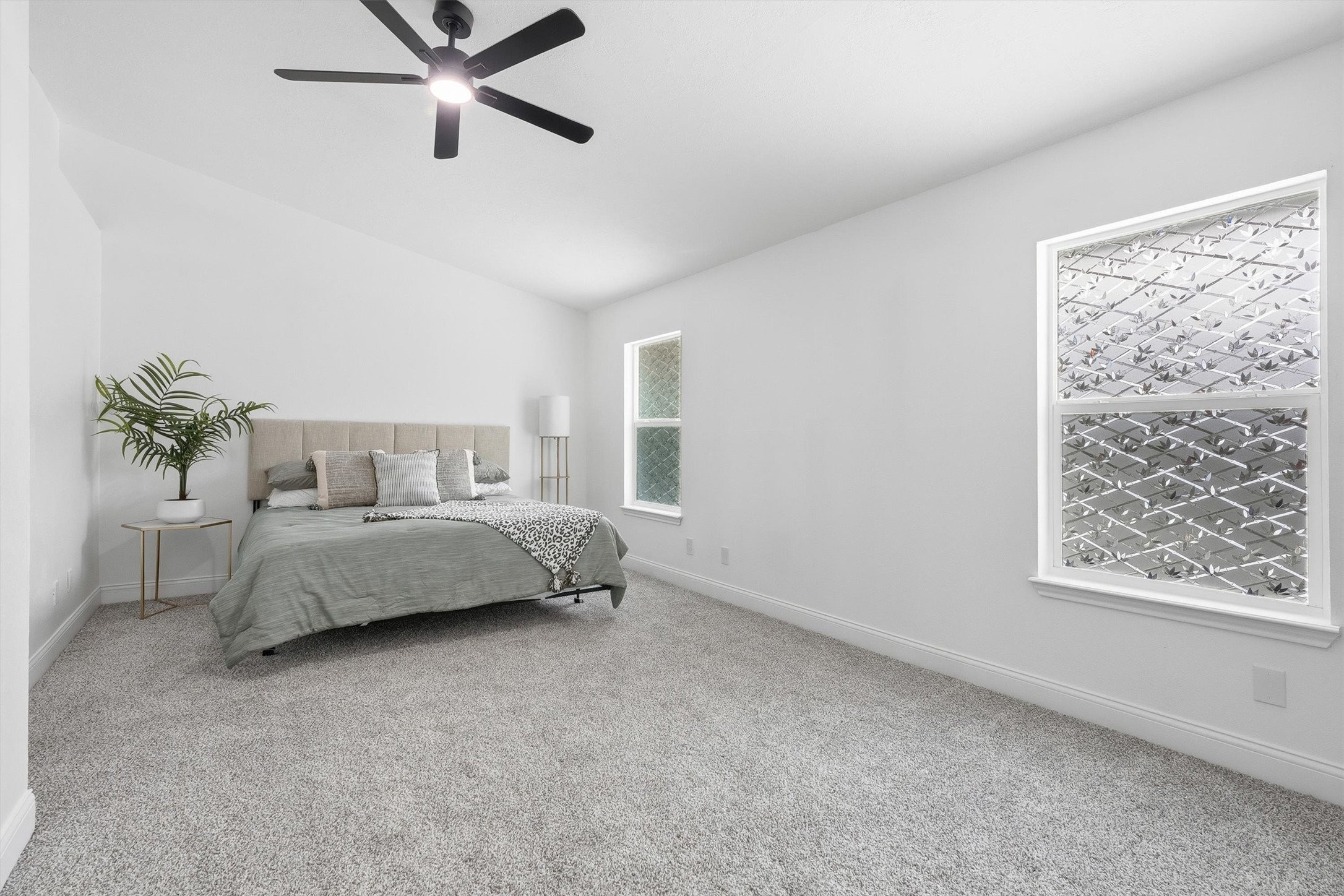 1011 Hamblen Road 306 Property Photo 16