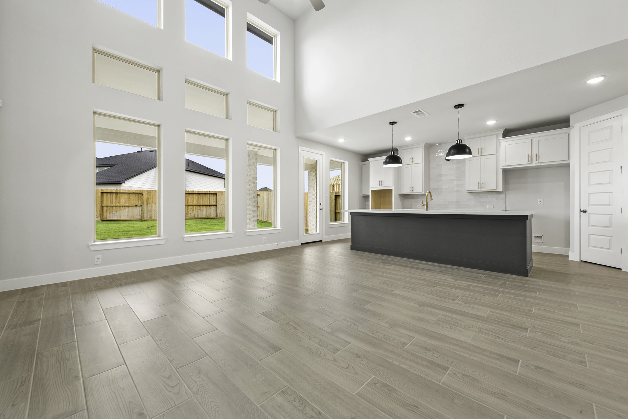 31418 Meadow Grove Court Property Photo 6