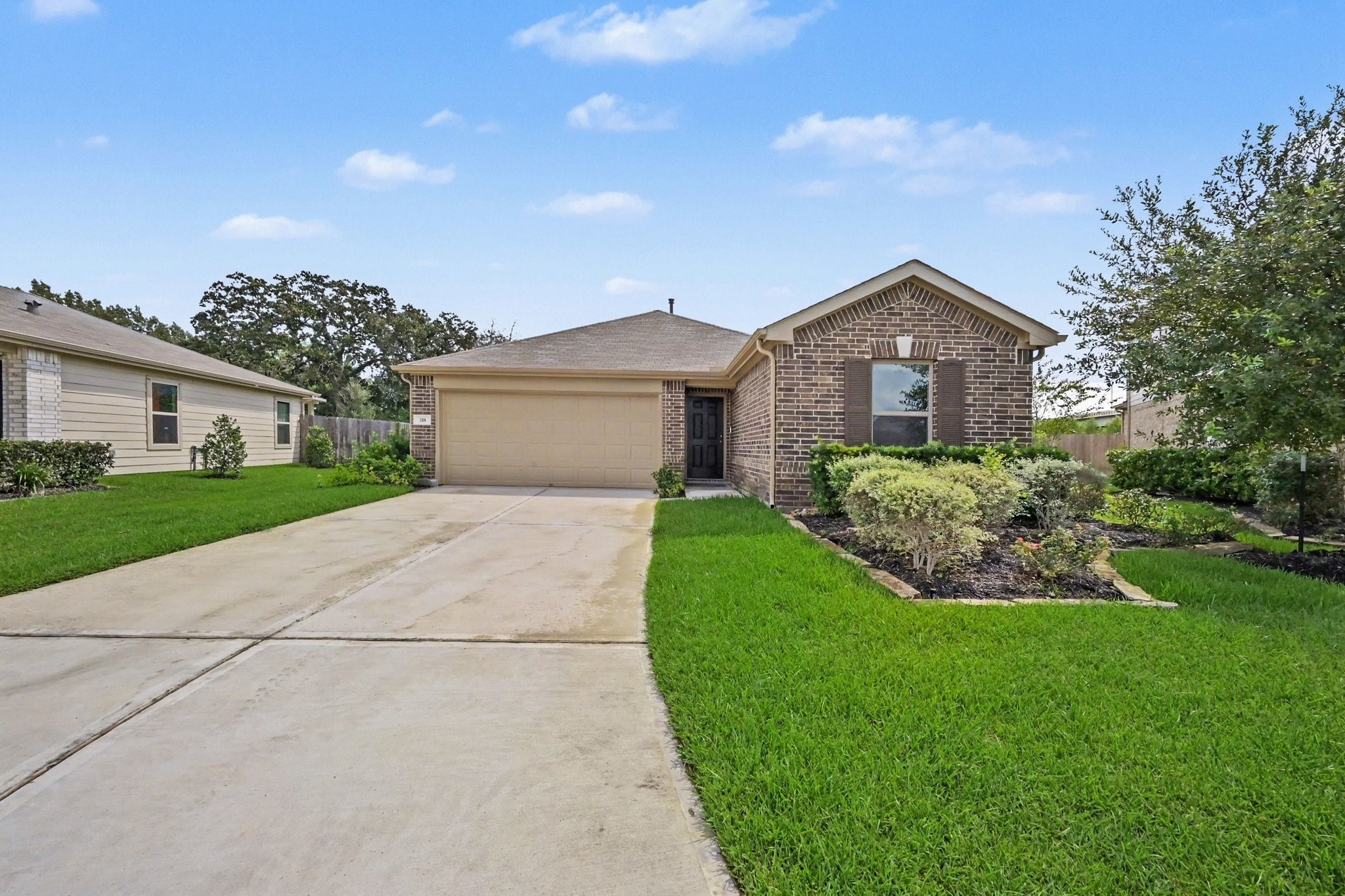518 Sabino Sky Court Property Photo 1