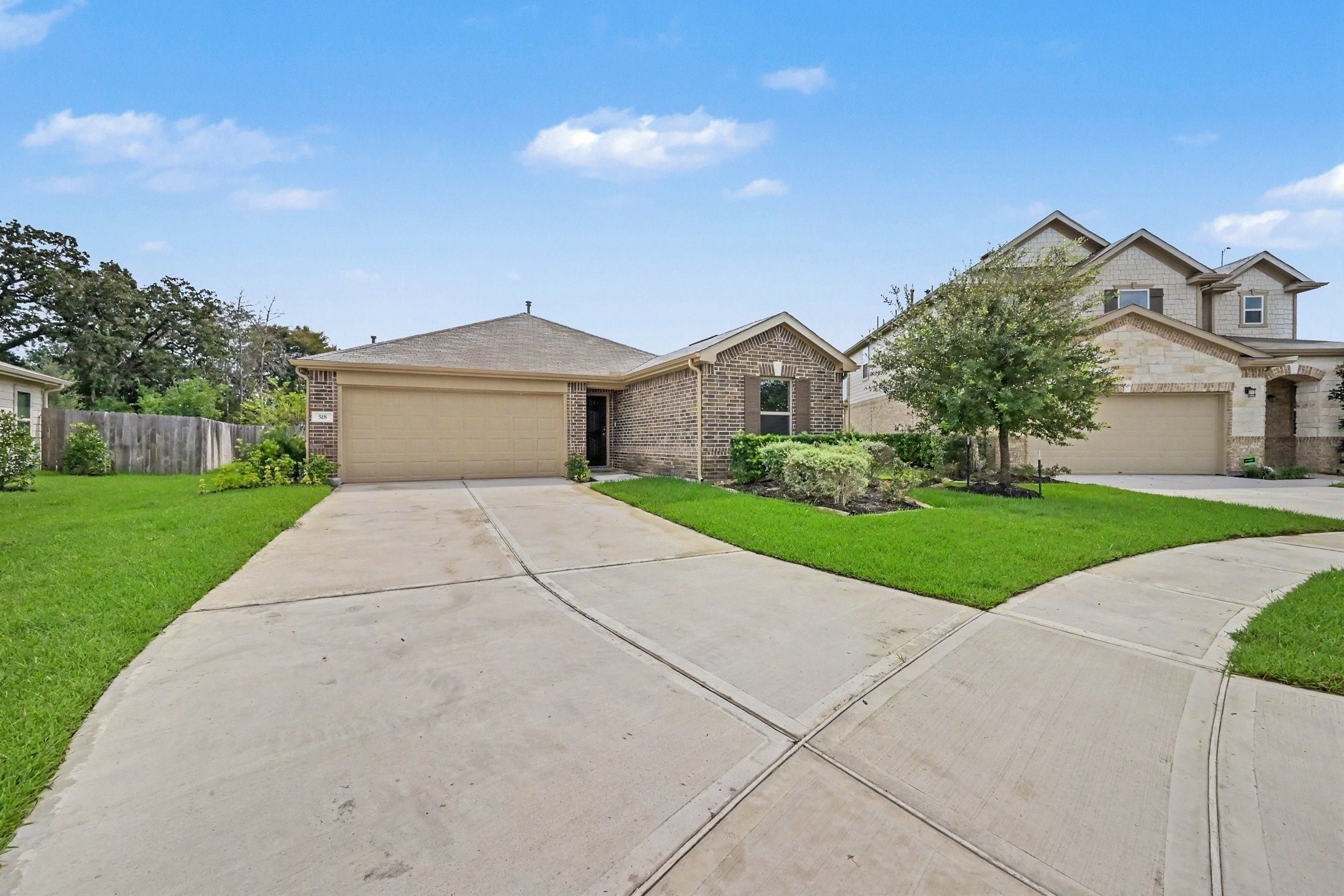 518 Sabino Sky Court Property Photo 2