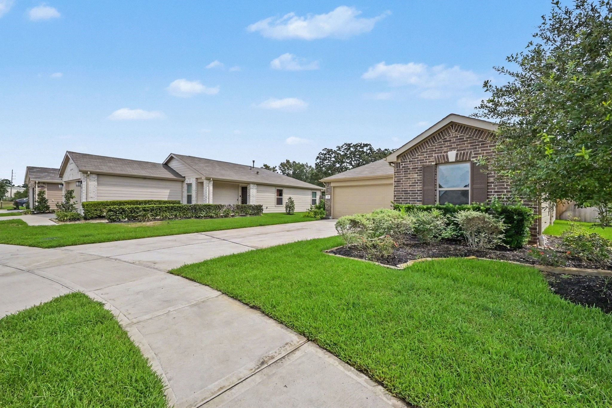 518 Sabino Sky Court Property Photo 4