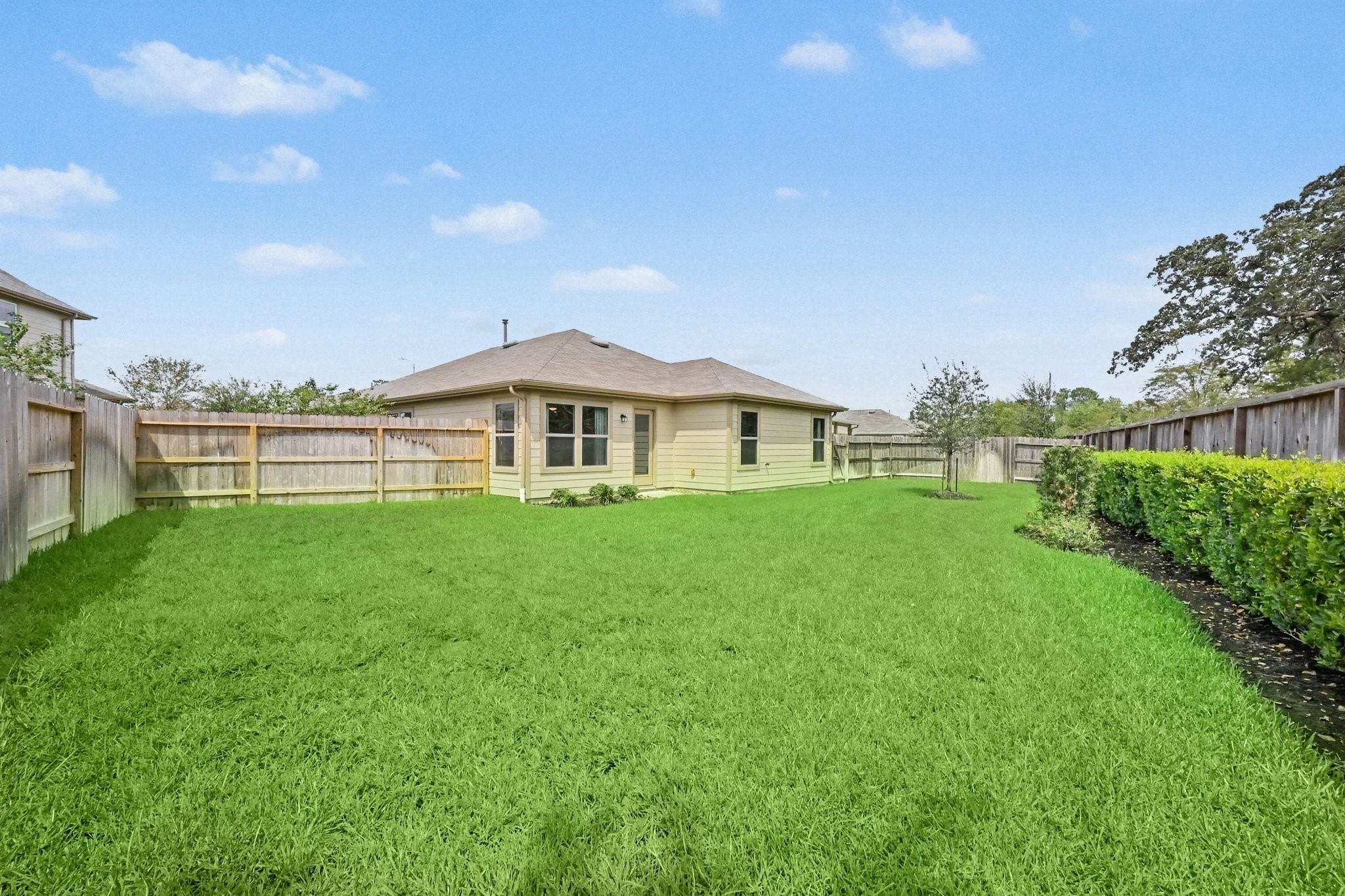 518 Sabino Sky Court Property Photo 25
