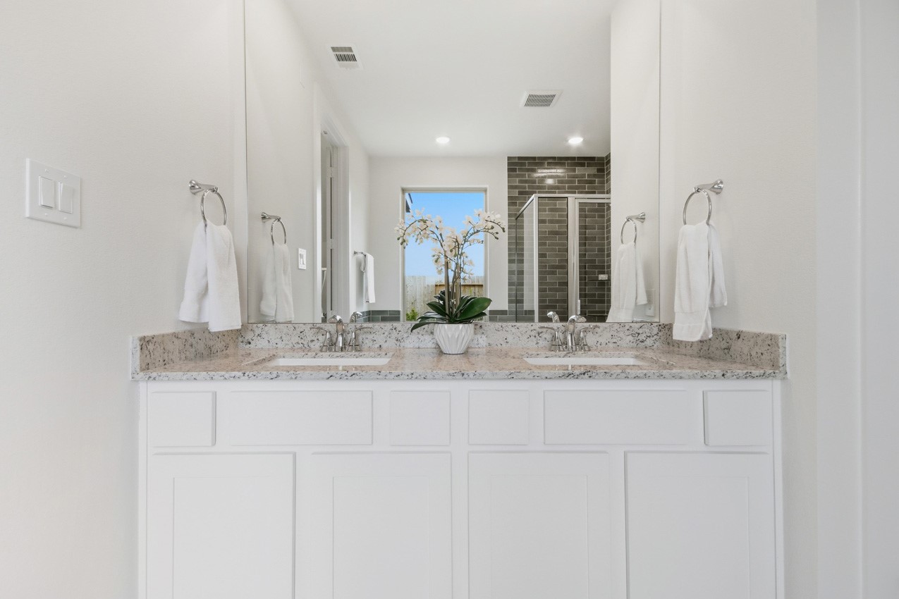 16642 Jolie Street Property Photo 12