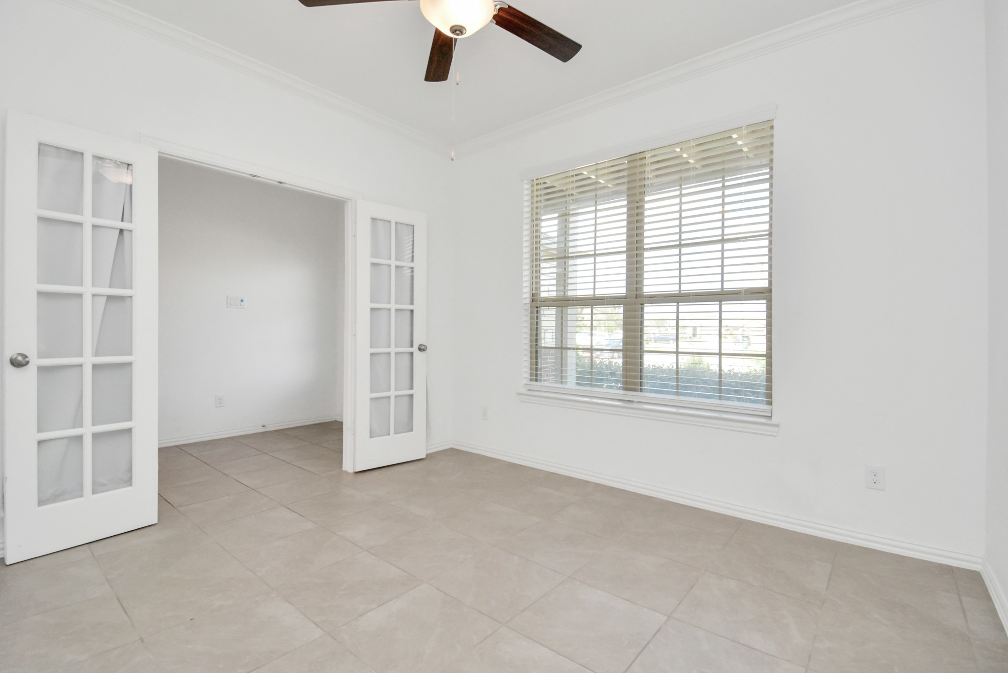 13002 Sheildaig Street Property Photo 4