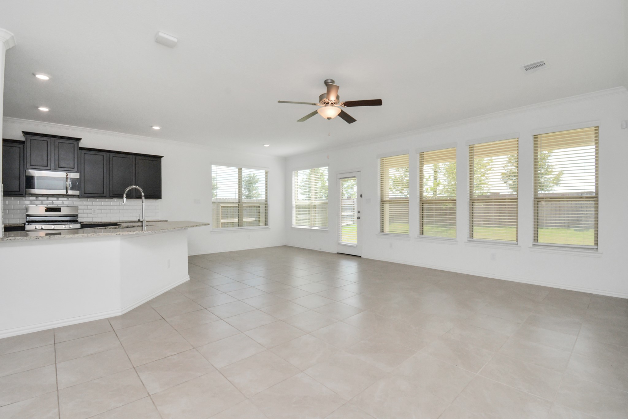 13002 Sheildaig Street Property Photo 8